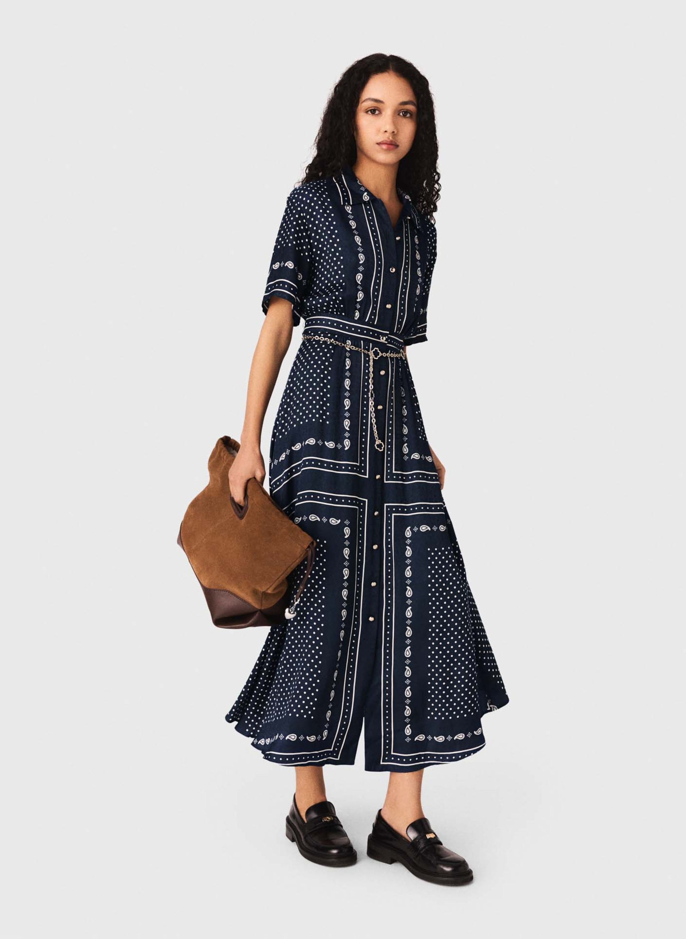 Lange, uitlopende jurk met print MAJE Blauw