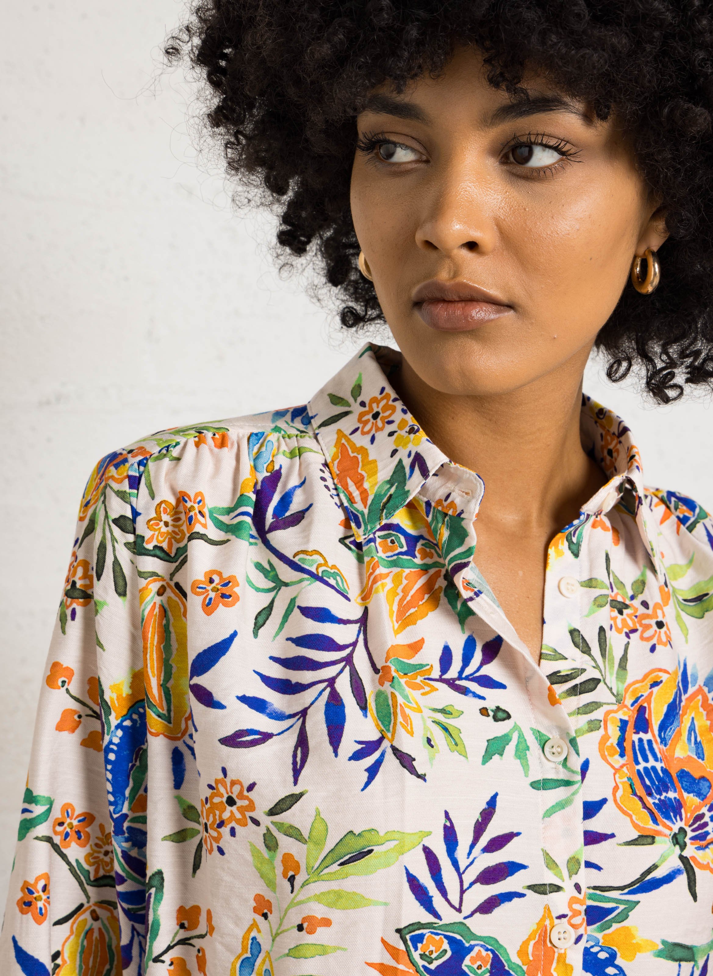 Straight classic collar printed shirt SEE U SOON White