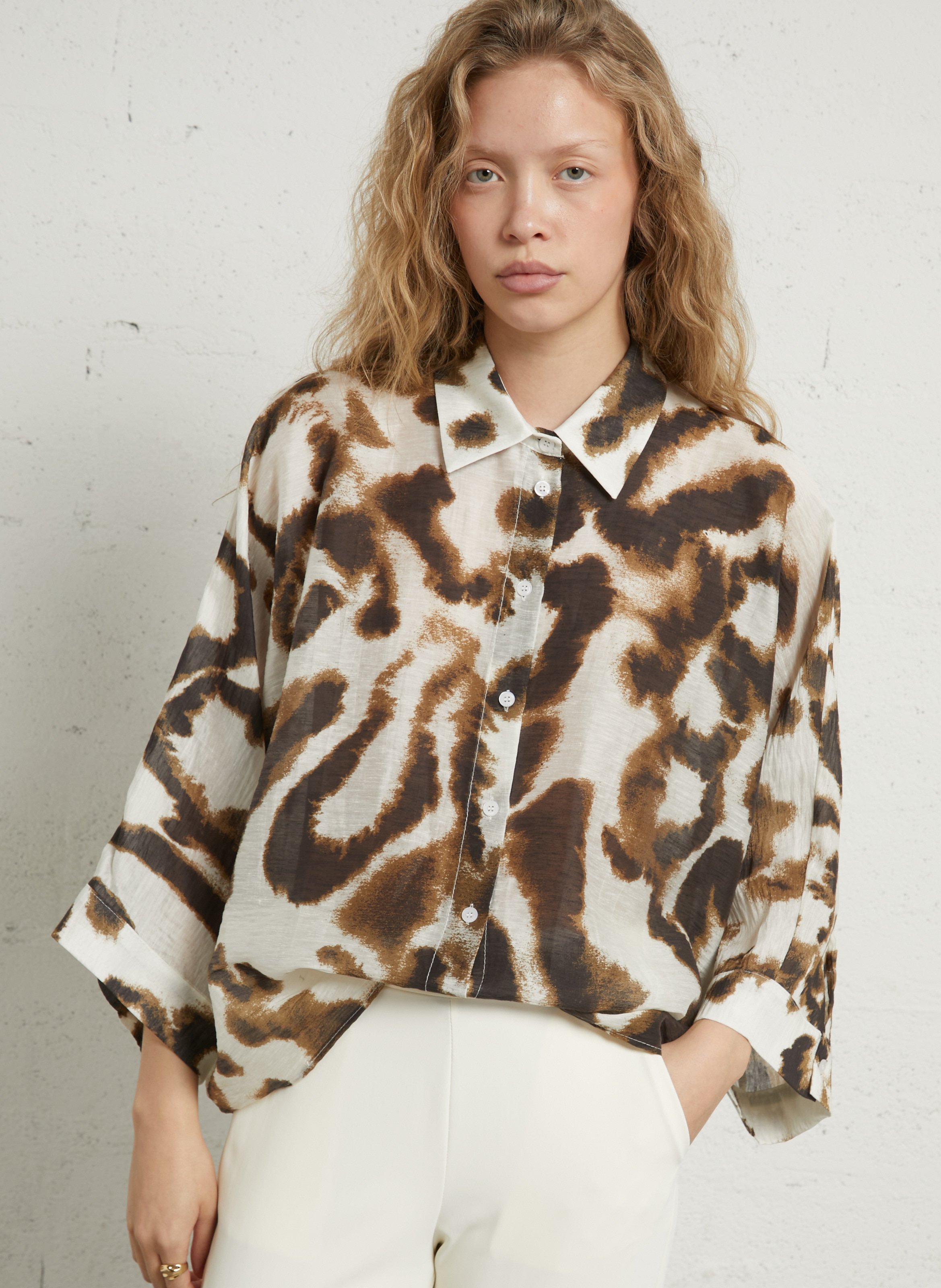 Wijde kimono-blouse met print IMPERIAL Beige