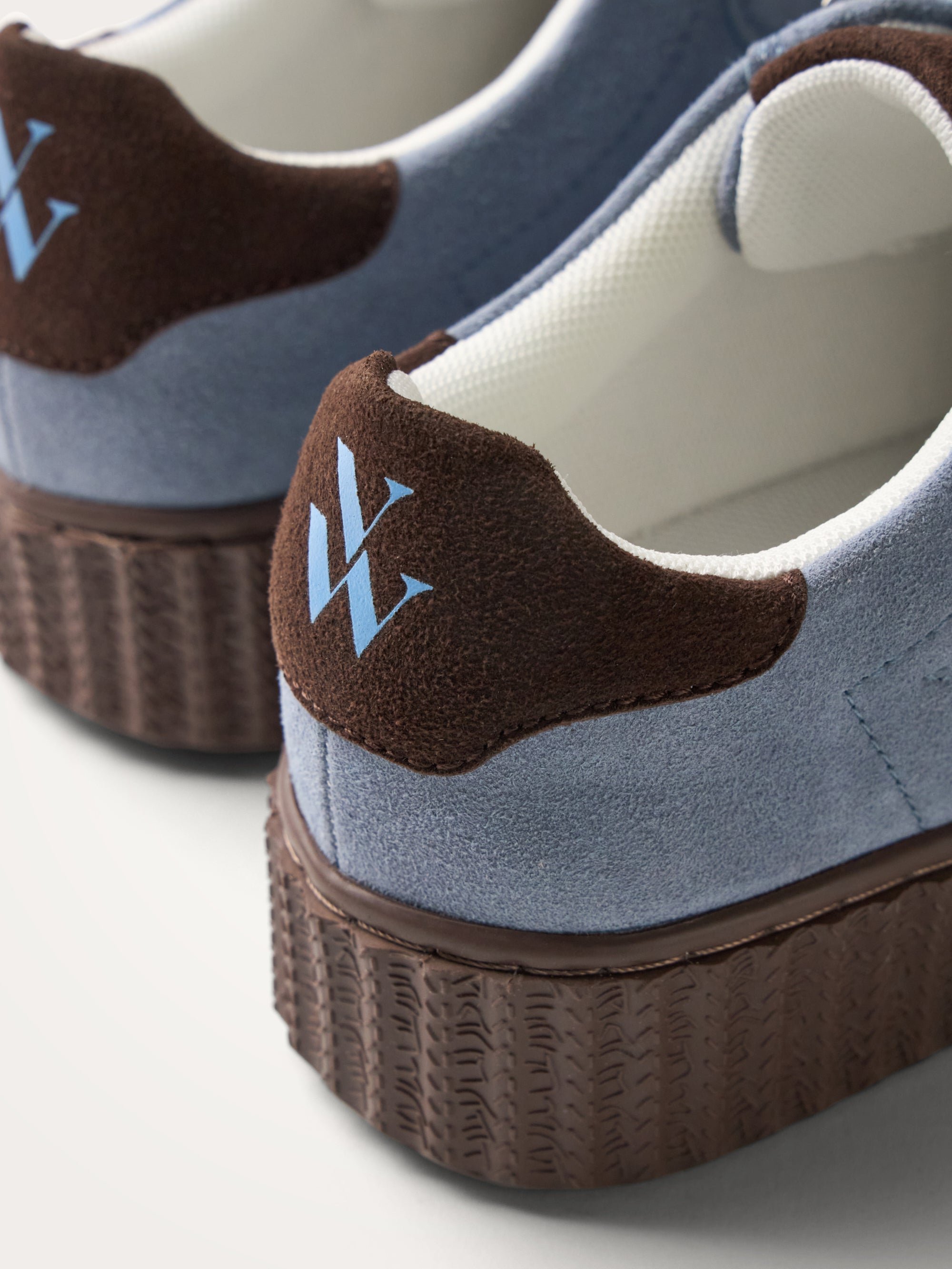 Low Velcro trainers VANESSA WU Blue