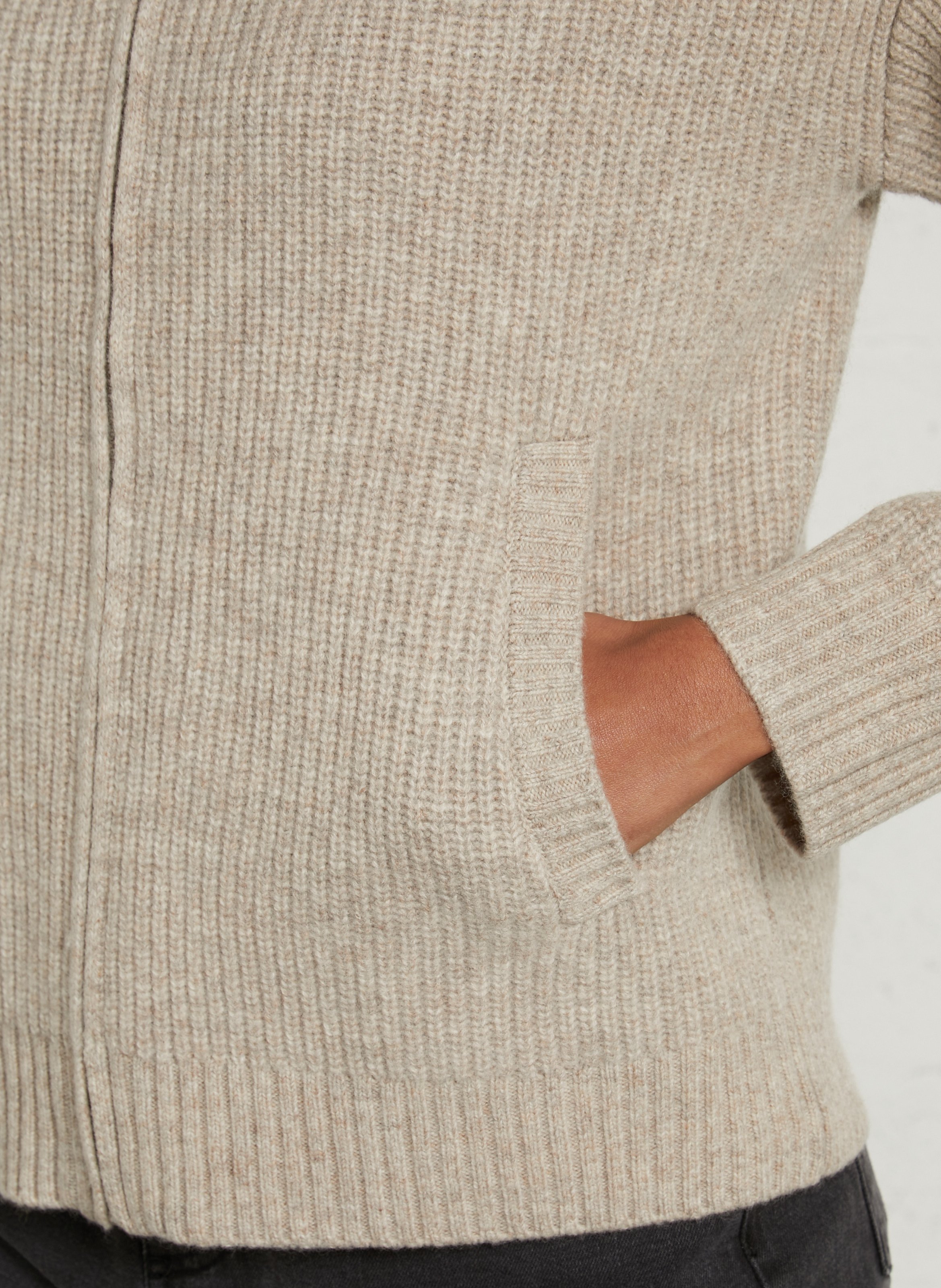 Gerade geschnittene Strickjacke aus Wolle mit Reißverschluss SUD EXPRESS Beige