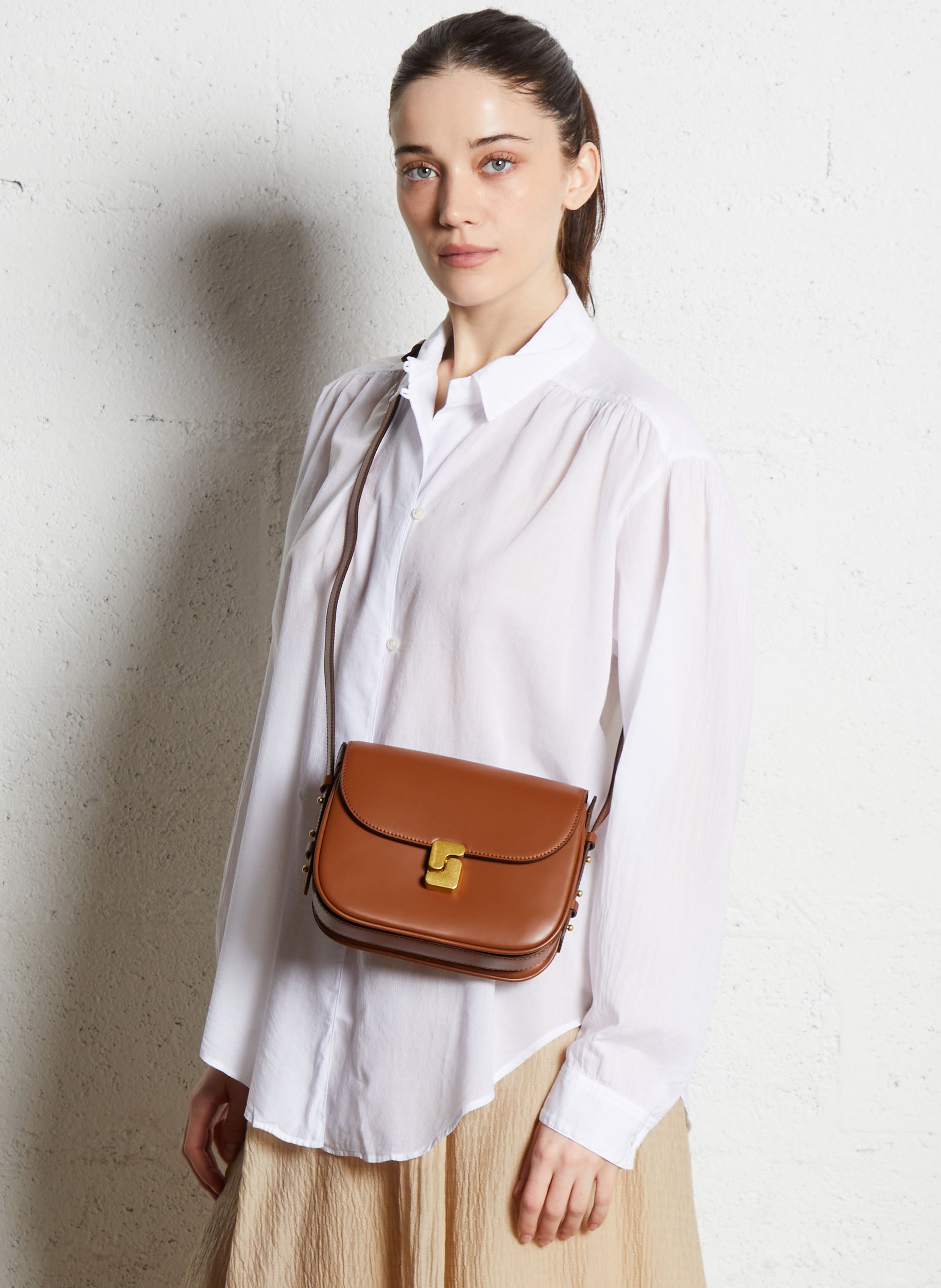 Calfskin leather shoulder bag SOEUR Brown