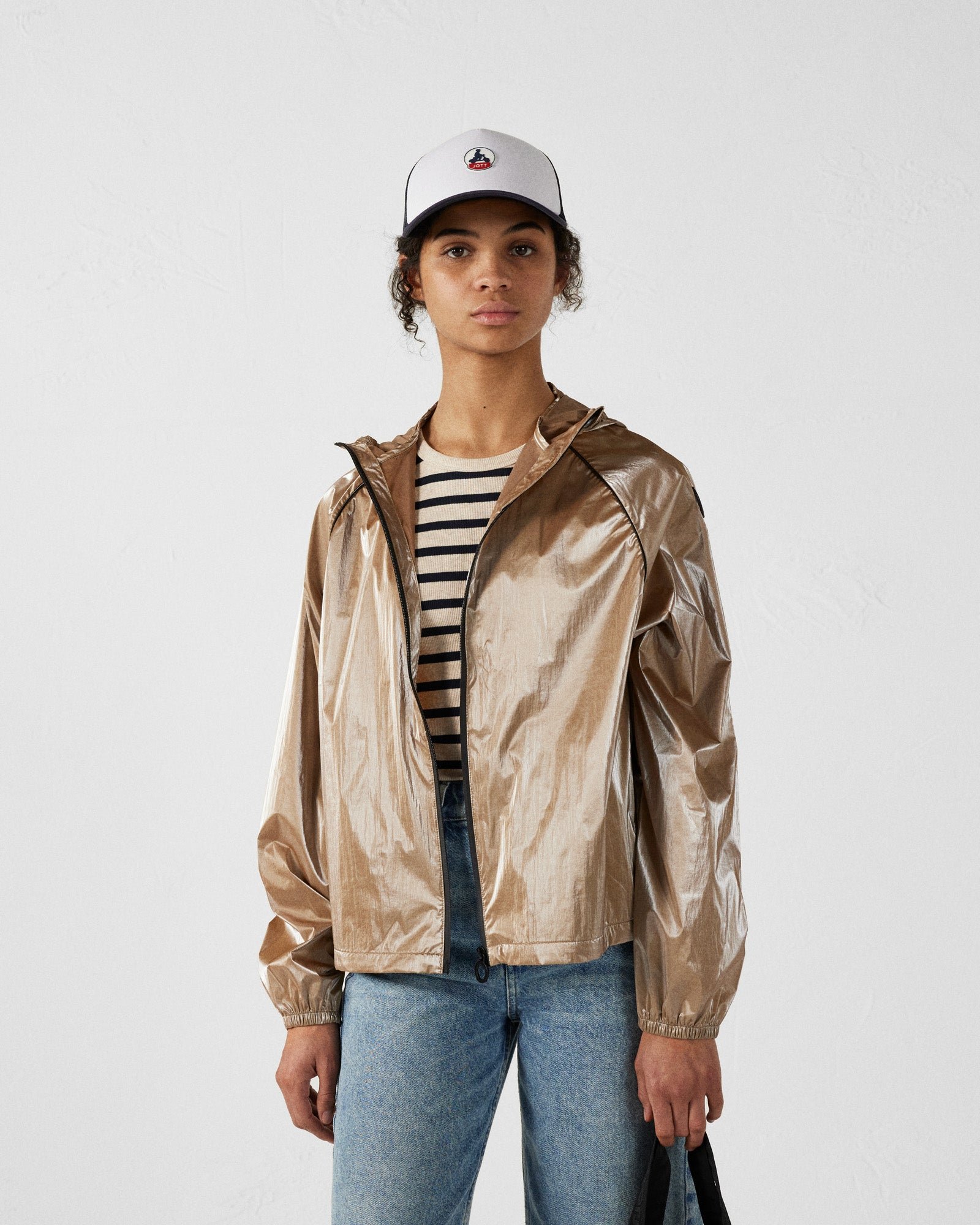 Metallic Izumi Windbreaker JOTT Brown