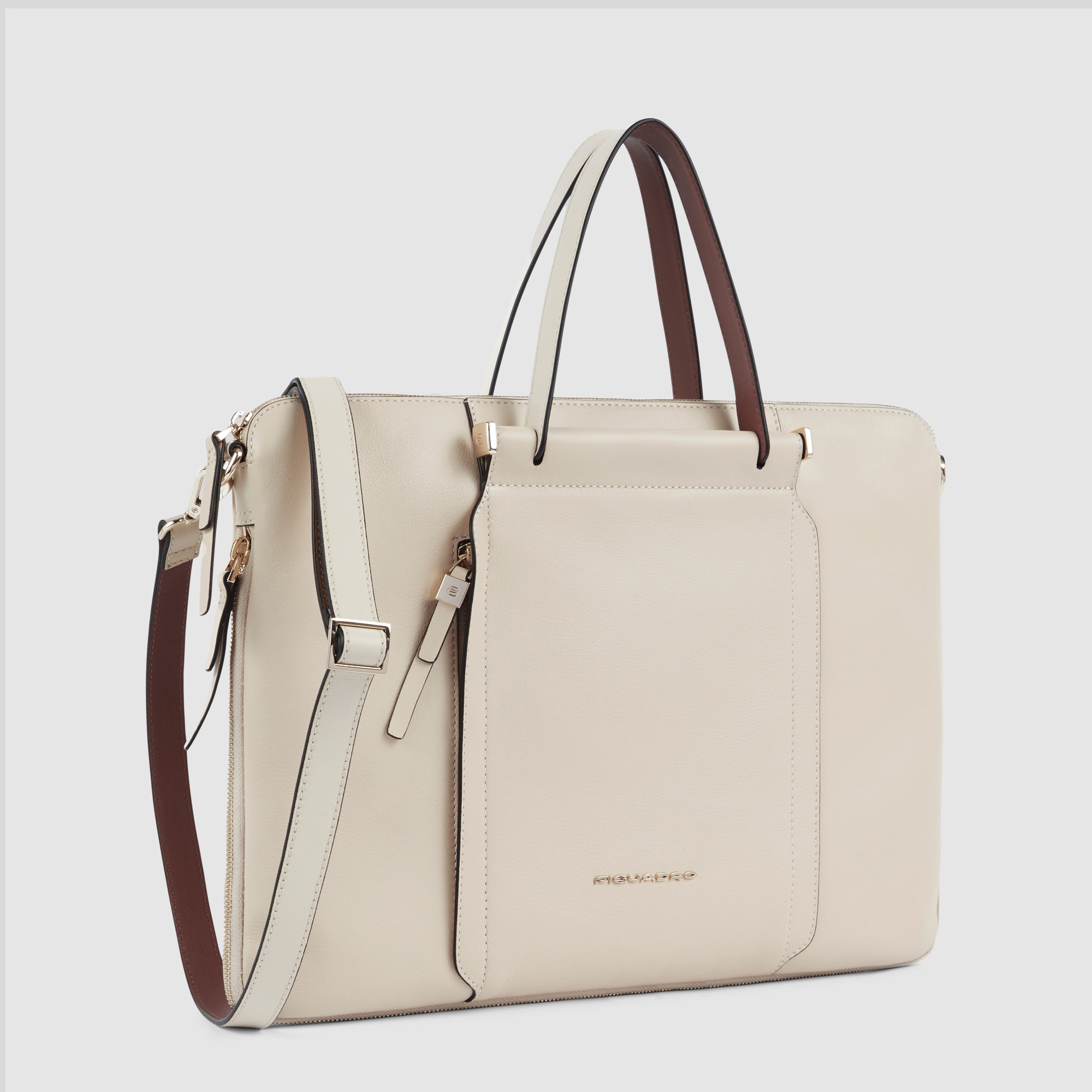 Leather messenger bag PIQUADRO Beige