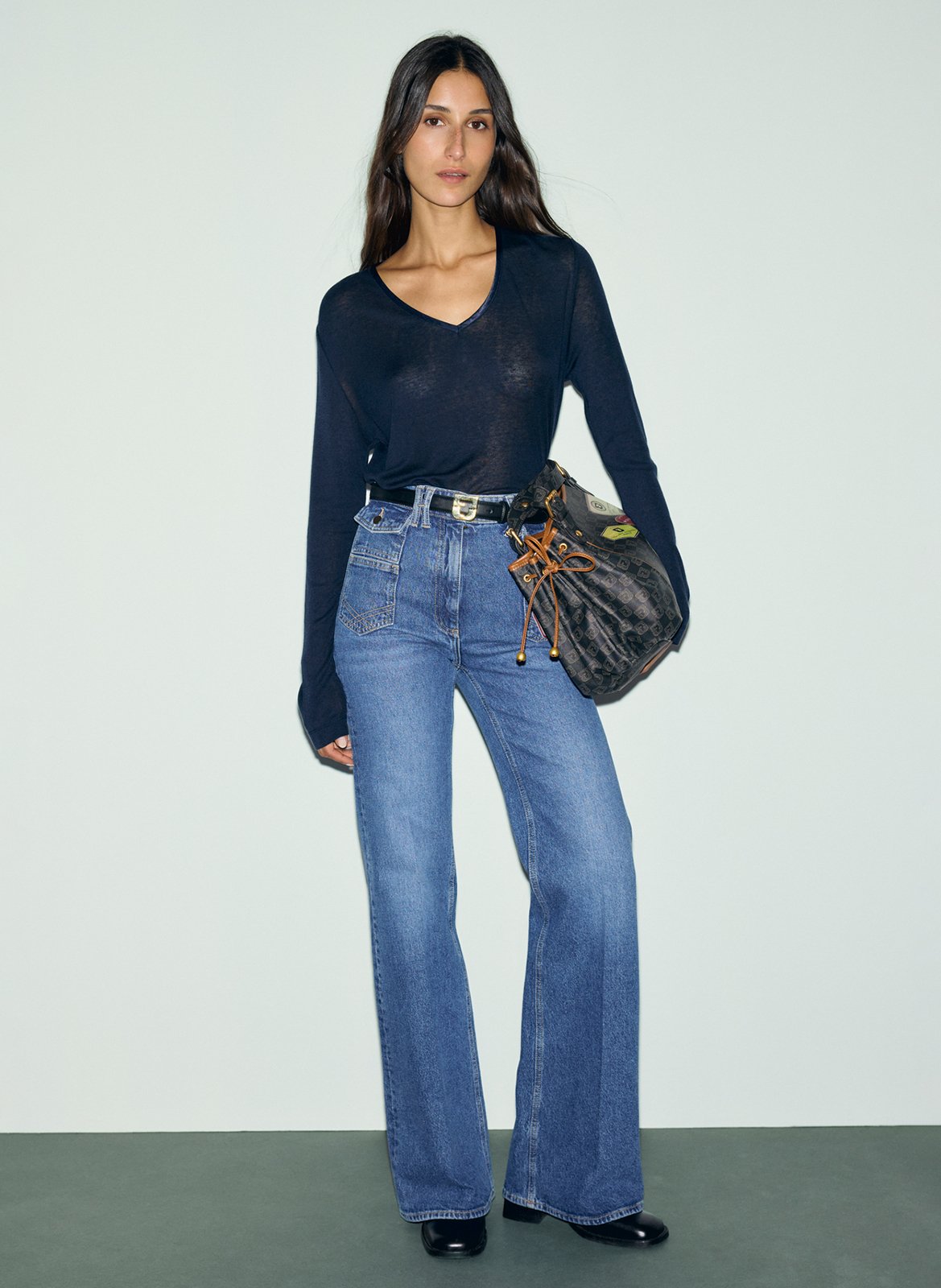 Flame Pattern V-Neck Sweater GERARD DAREL Blue
