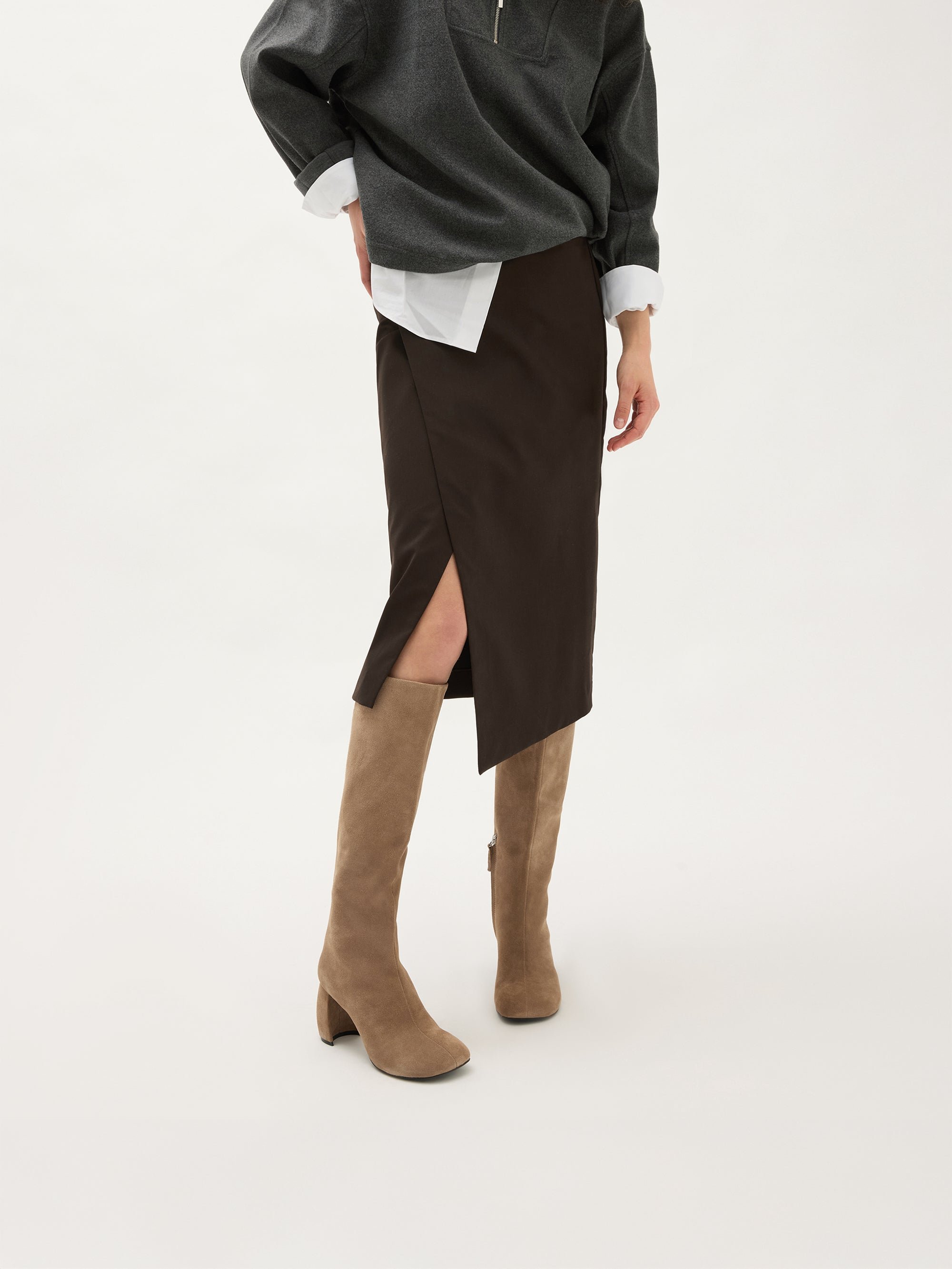 Half Moon Heel Boots VANESSA WU Beige