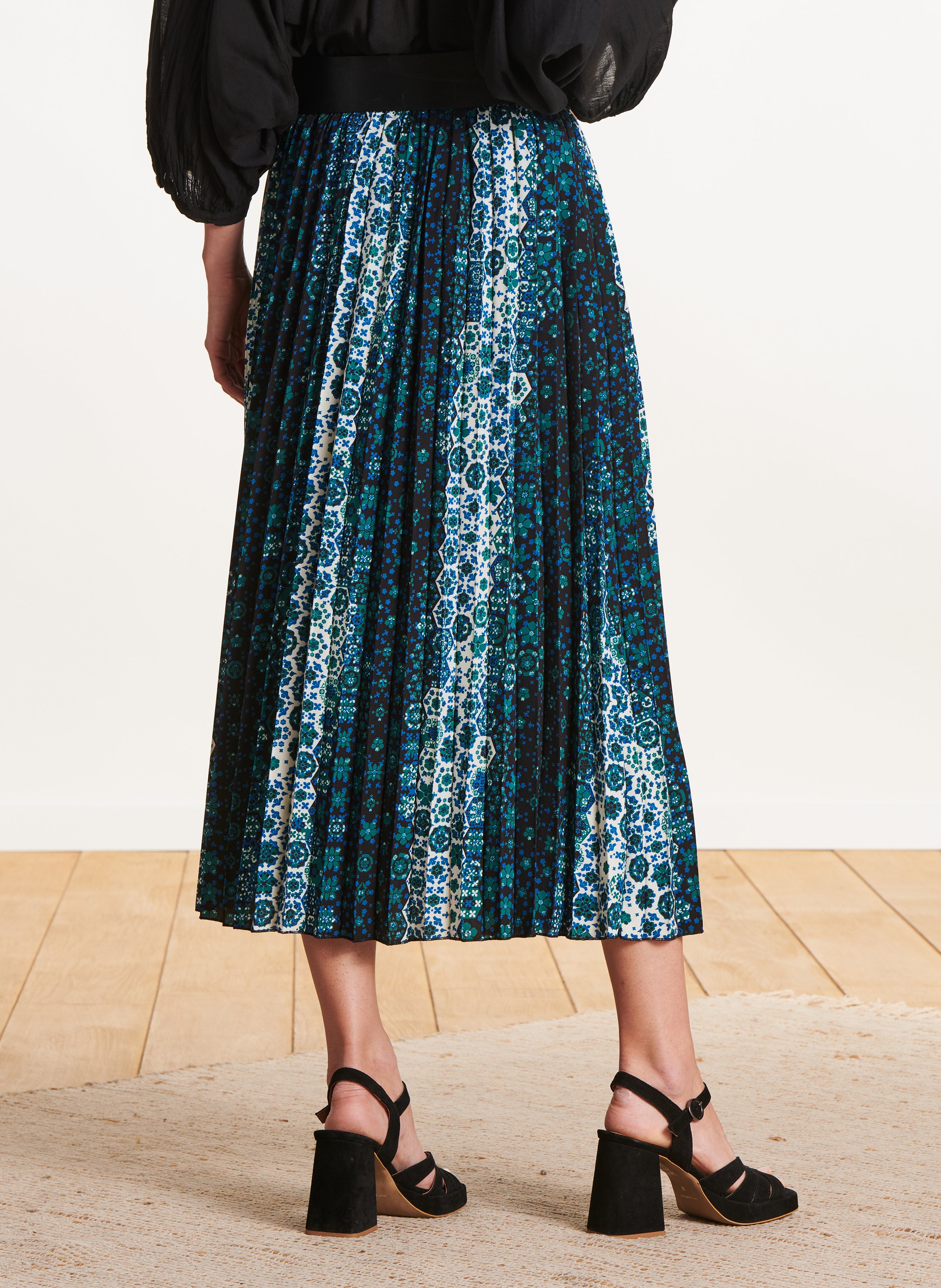 Jupe longue plissée soleil à motifs LA FEE MARABOUTEE Bleu