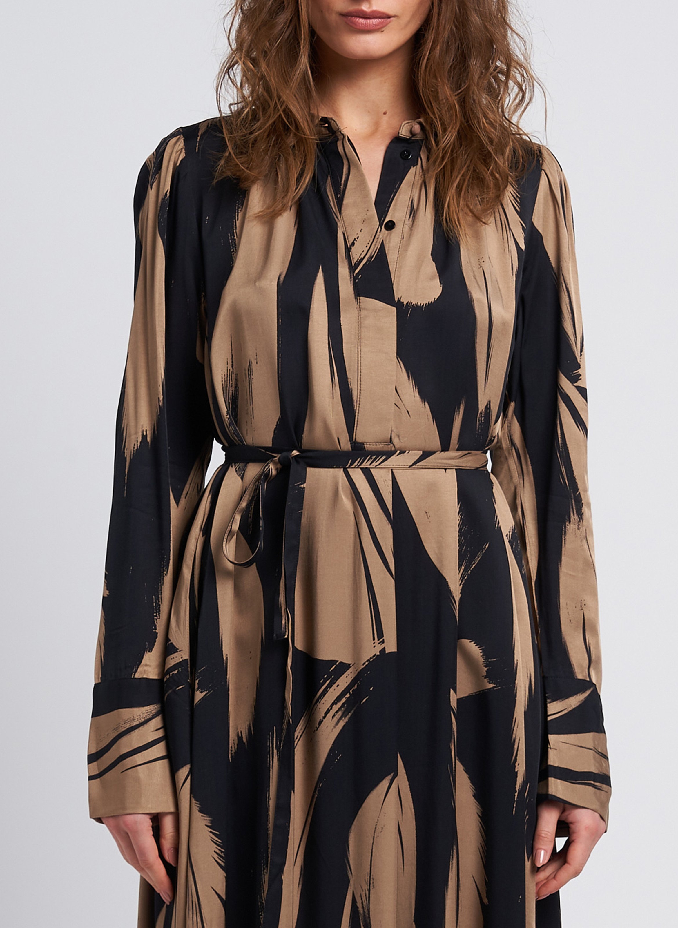 Long printed dress with classic collar VILA Black