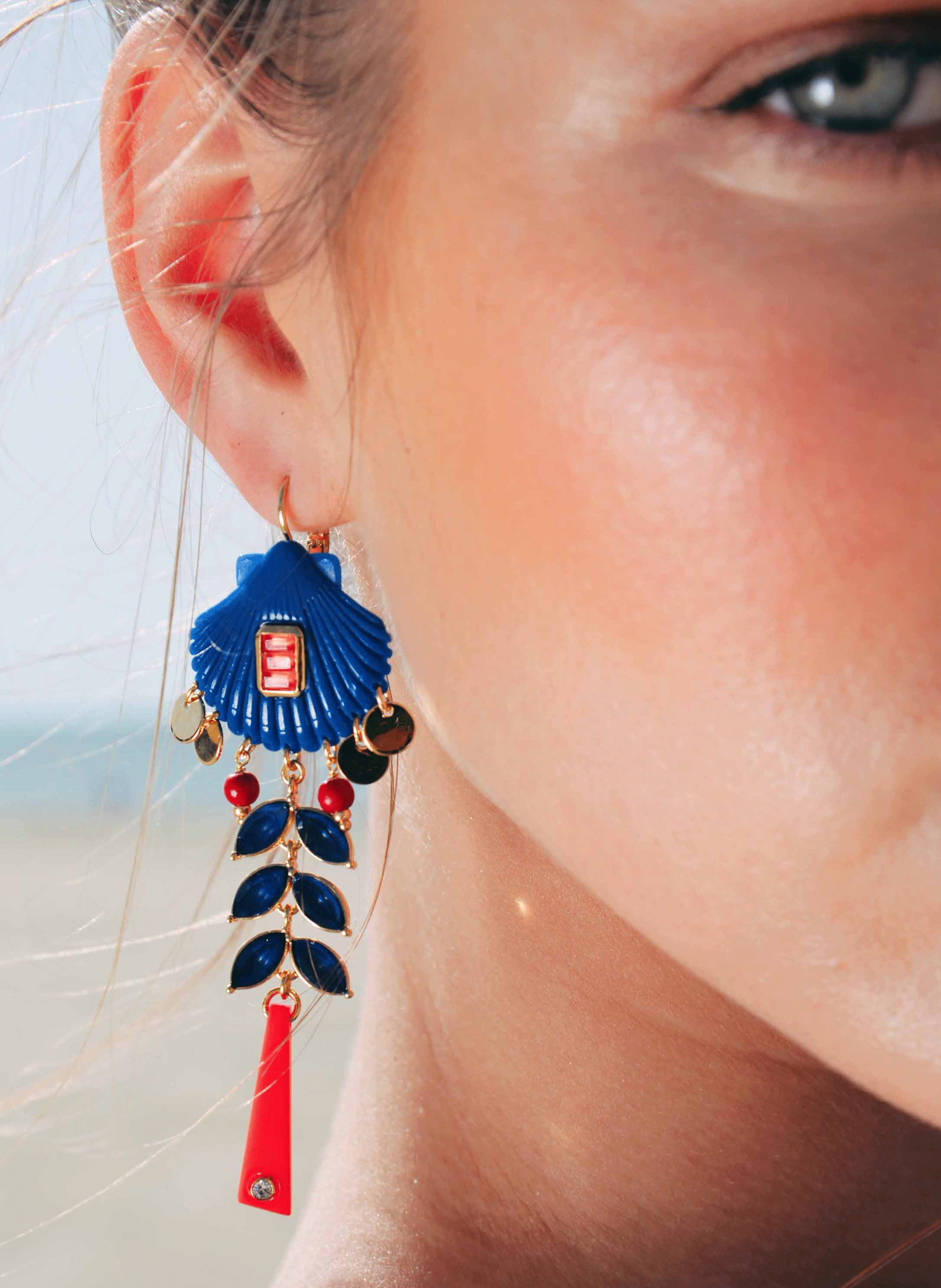 Dangling earrings for pierced ears with pearls HIPANEMA Blue