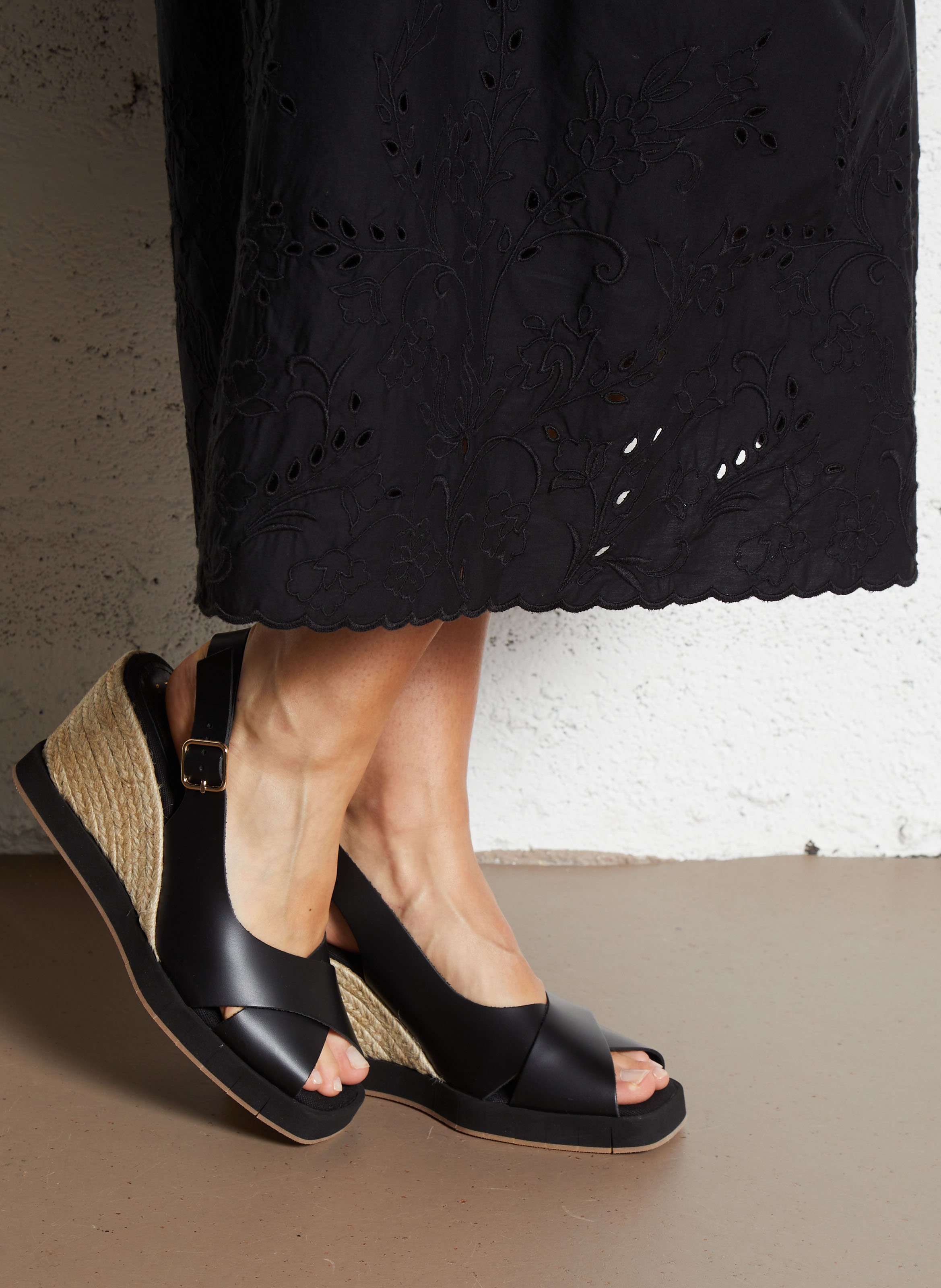 Sandales compensées en cuir PALOMITAS BY PALOMA BARCELO Noir