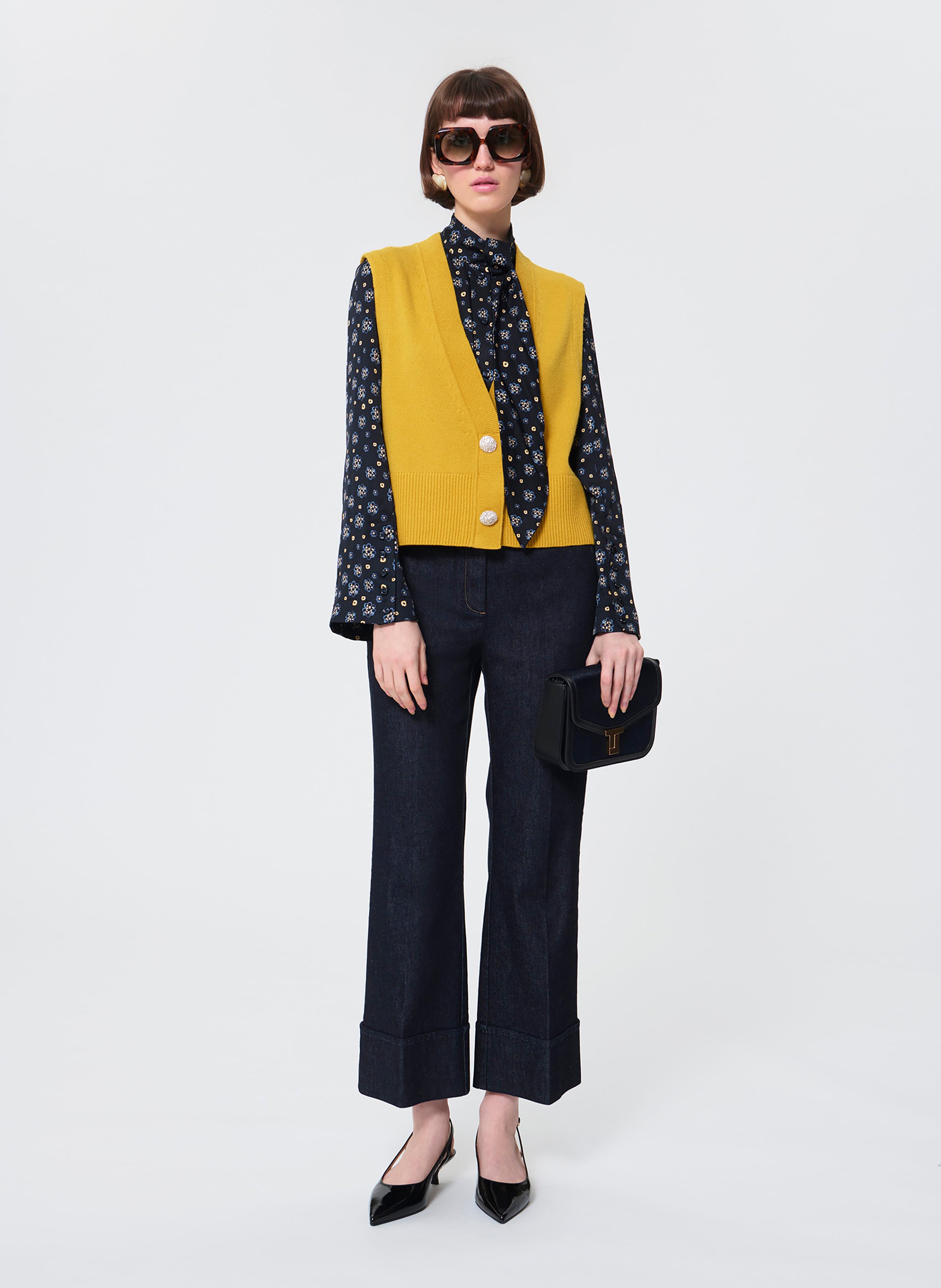 Buttoned V-neck solid color blend wool vest TARA JARMON Yellow