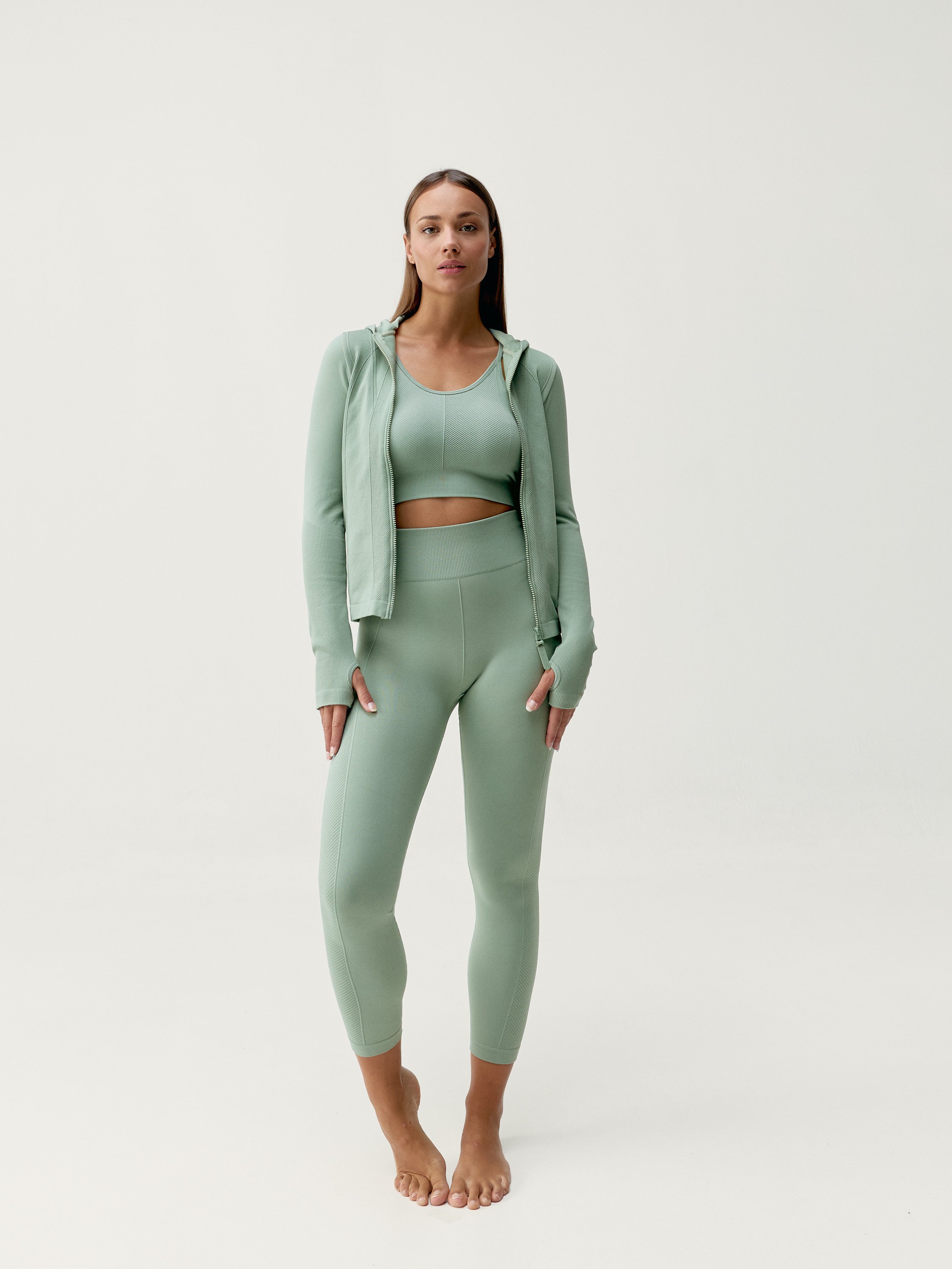 Unique design Sarvan leggings BORN LIVING YOGA Green