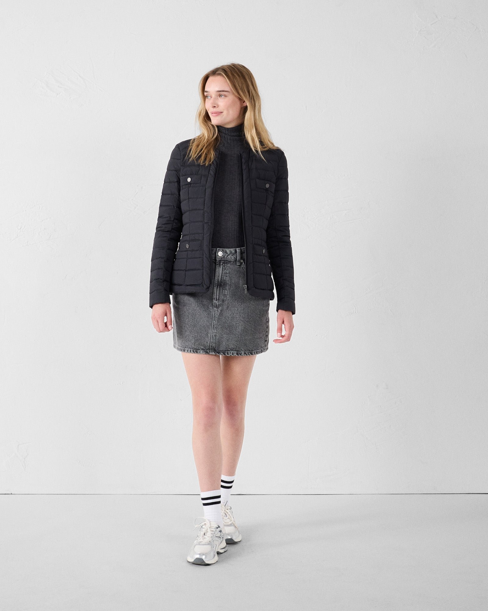 Ingrid tailored puffer jacket JOTT Black