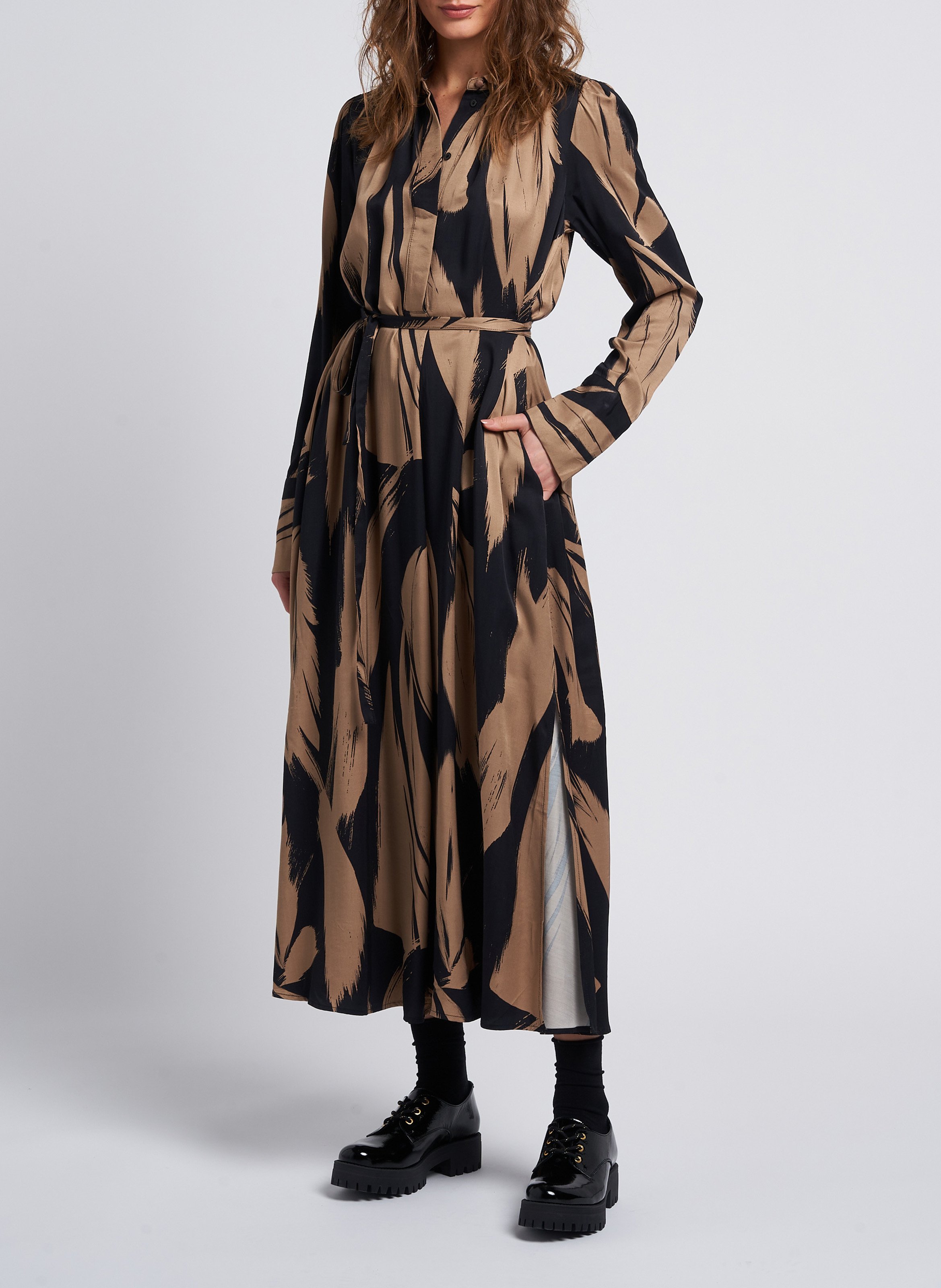 Long printed dress with classic collar VILA Black