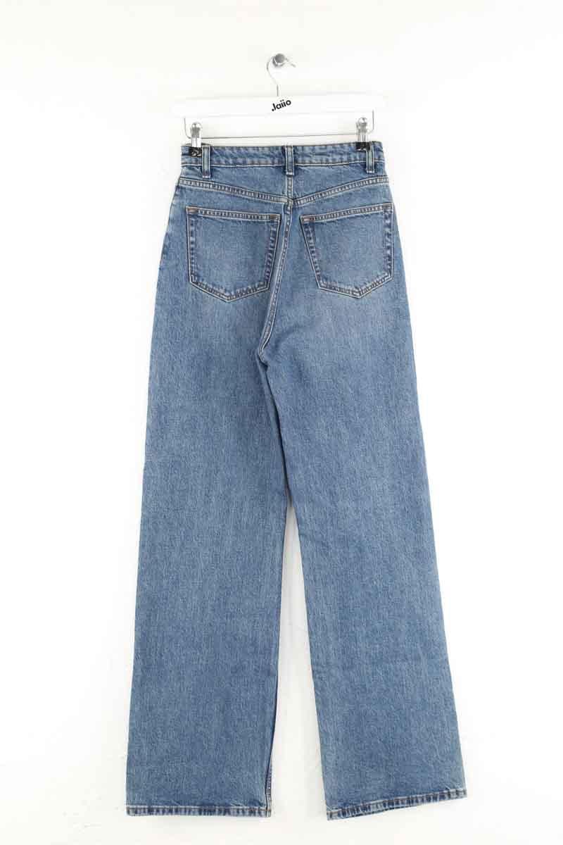 - Straight-leg jeans
- 5 pockets
- Straight cut
- Faded effect REFORMATION - Seconde Main Blue