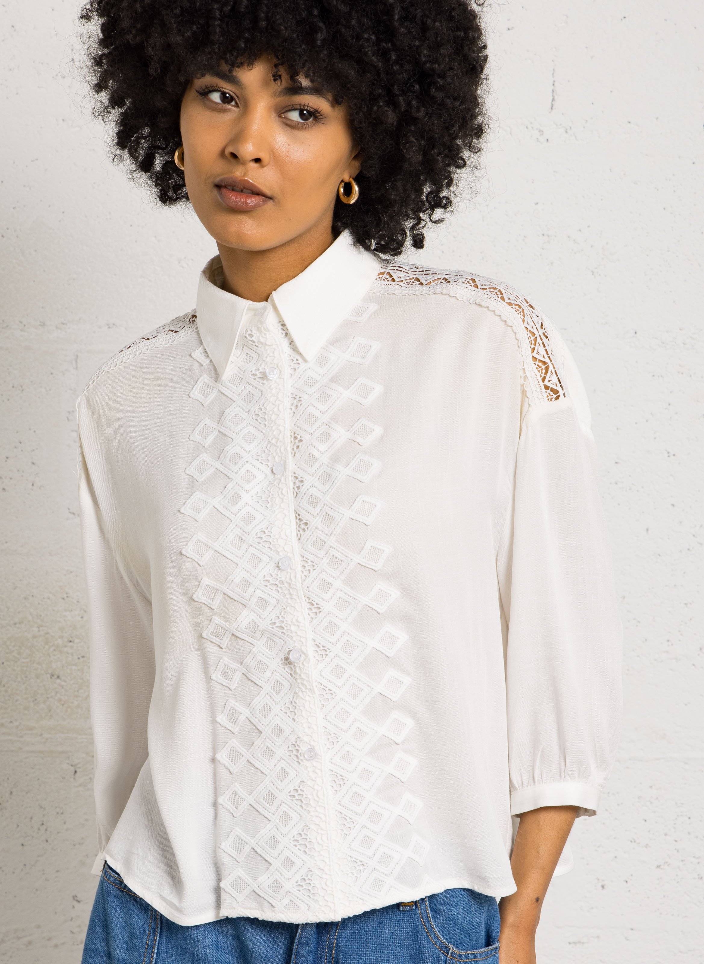 Oversized shirt with classic embroidered collar SEE U SOON White