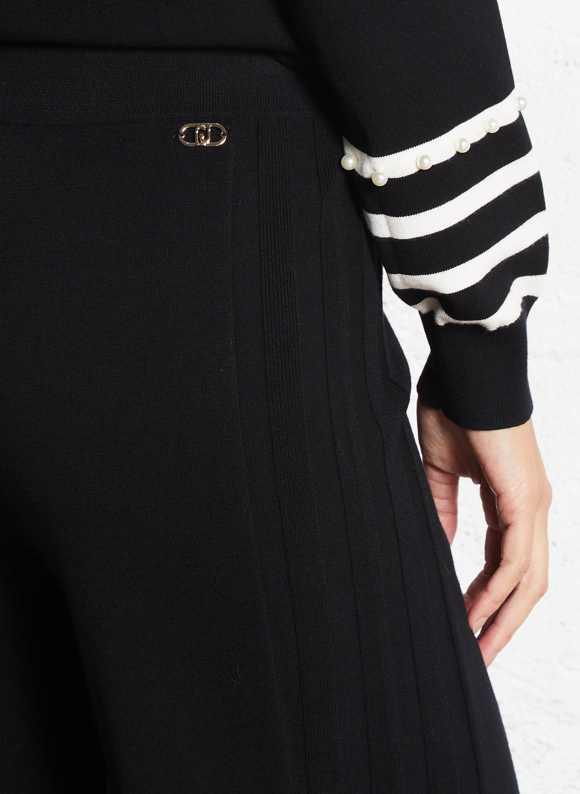 Gerade geschnittene Strickhose LIU JO Schwarz