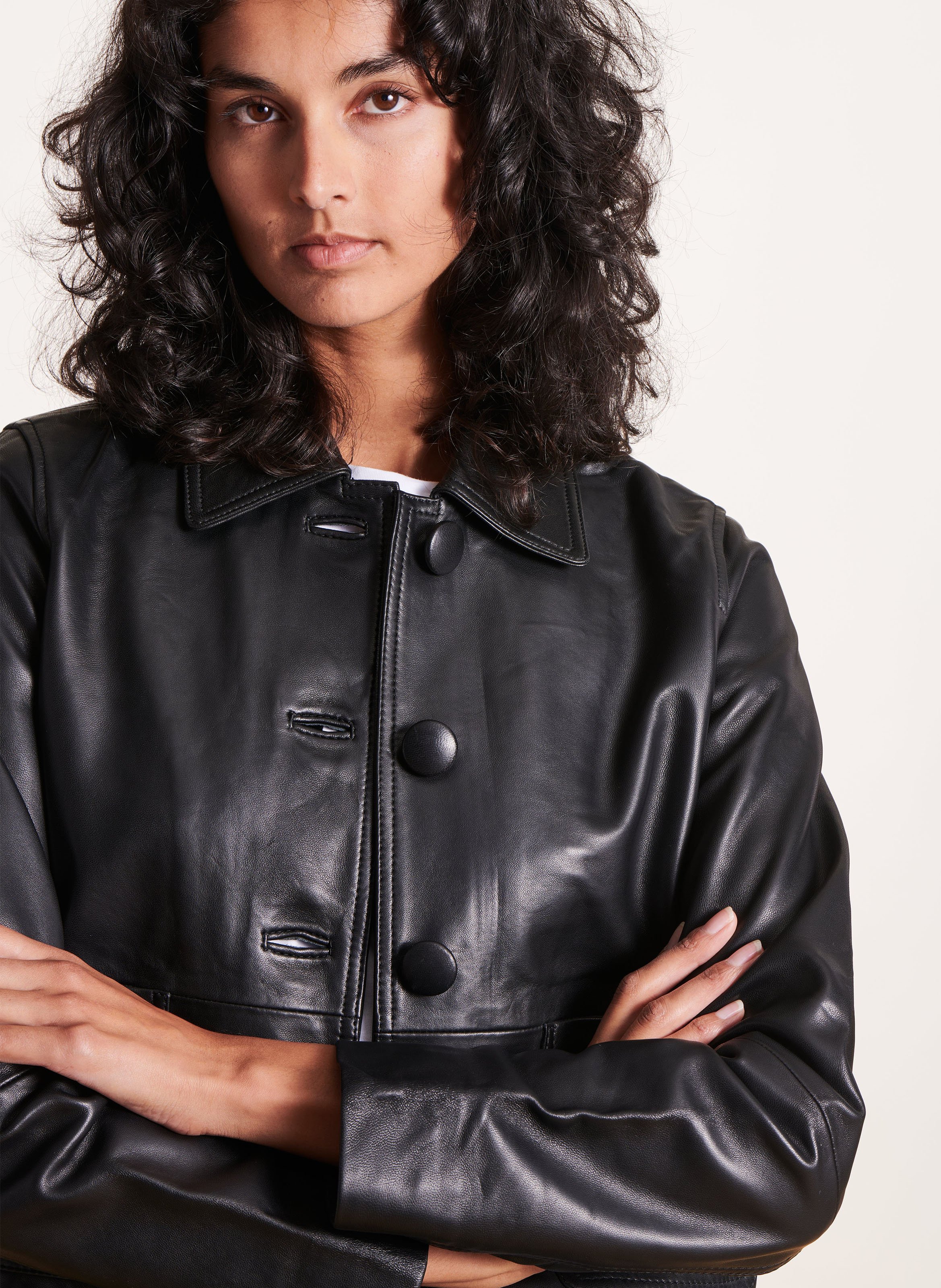 Veste en cuir droite à col classique LA FEE MARABOUTEE Noir