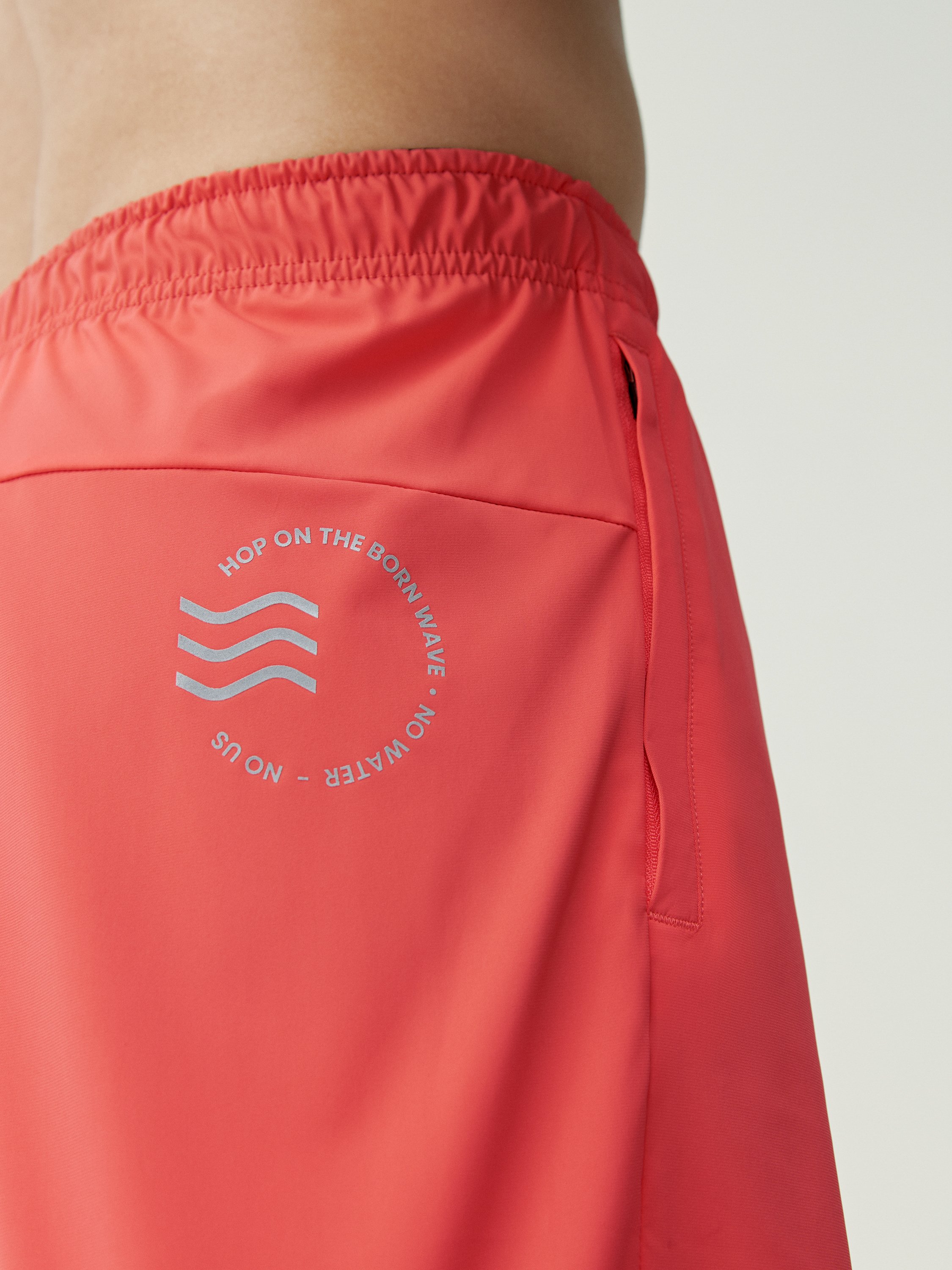 Sport shorts BORN LIVING YOGA Pink