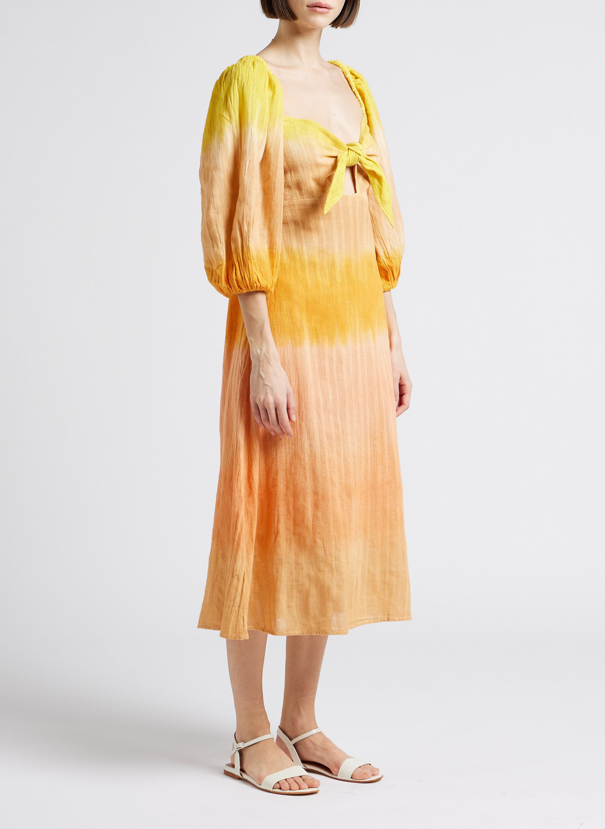 Halflange, katoenen jurk met hartvormige halslijn en striksluiting SUNDRESS Oranje