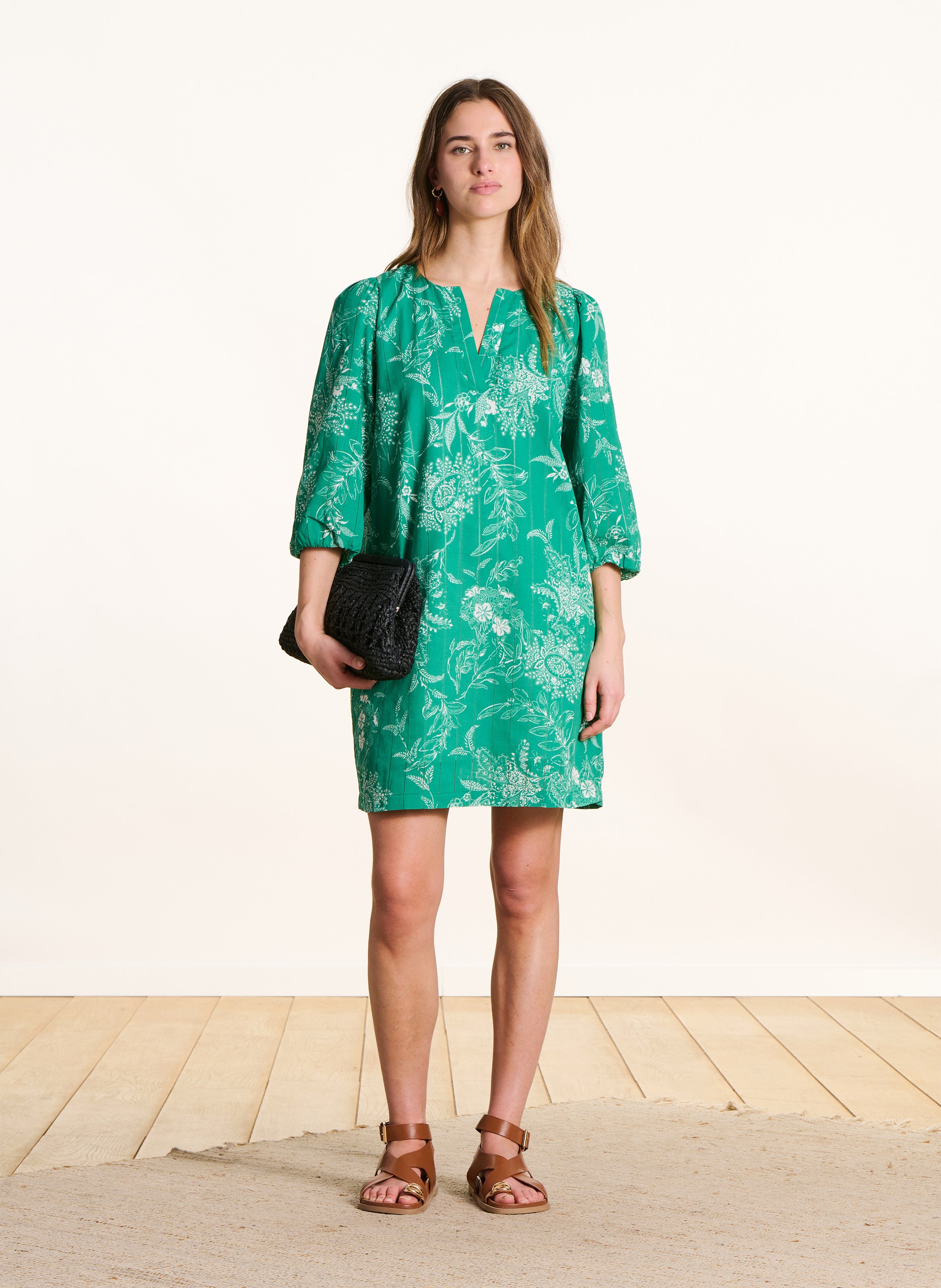 Robe courte col V imprimée LA FEE MARABOUTEE Vert