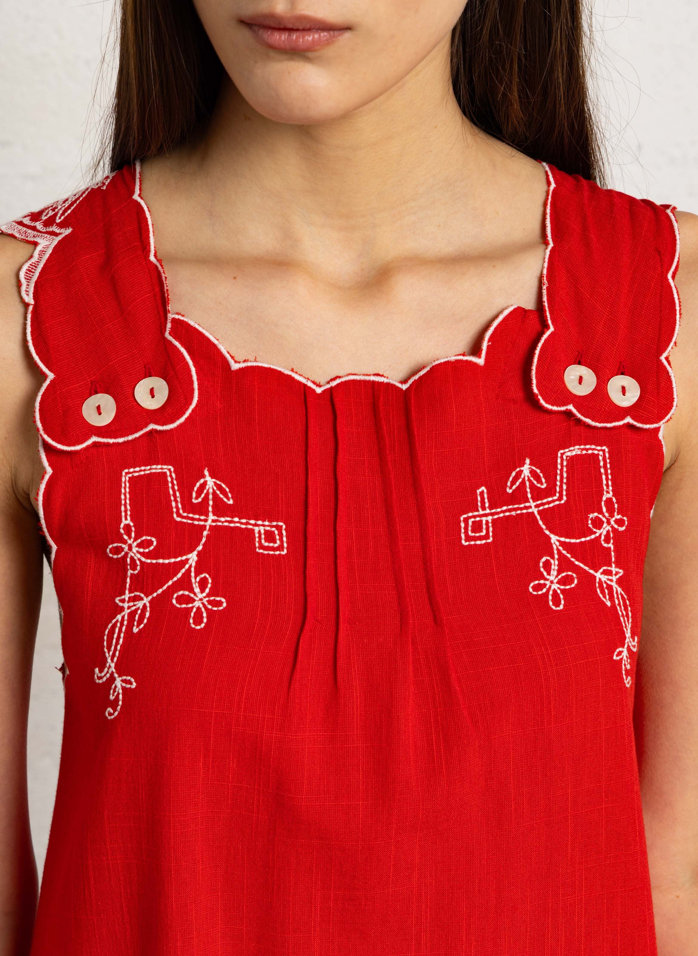 Short straight dress with embroidery DAMSON MADDER Red