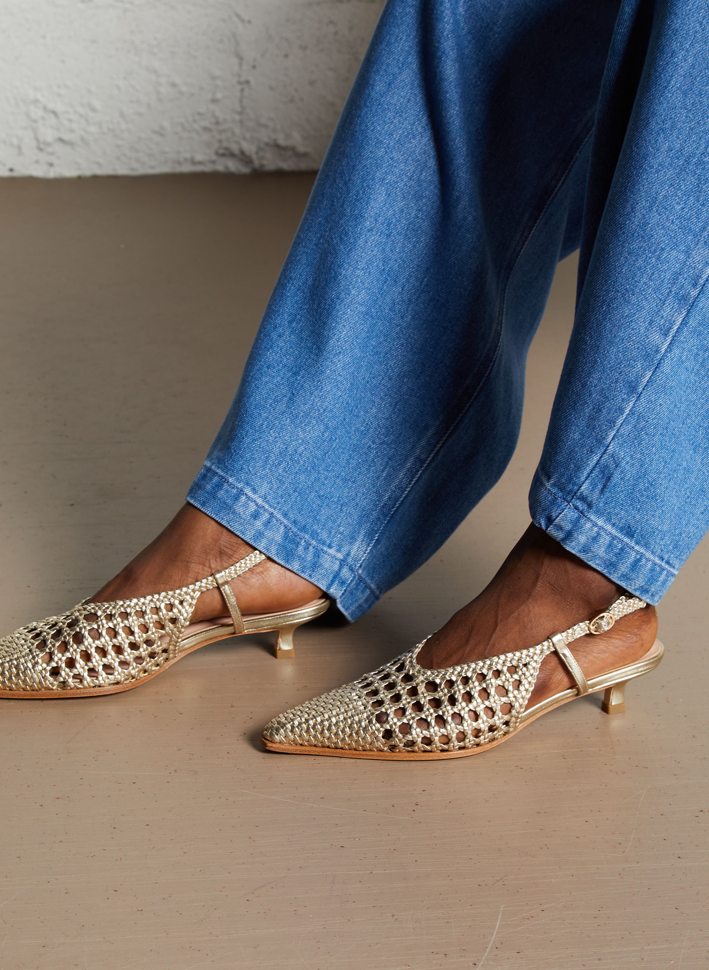 Striped cotton shirt with round neck - Look 1