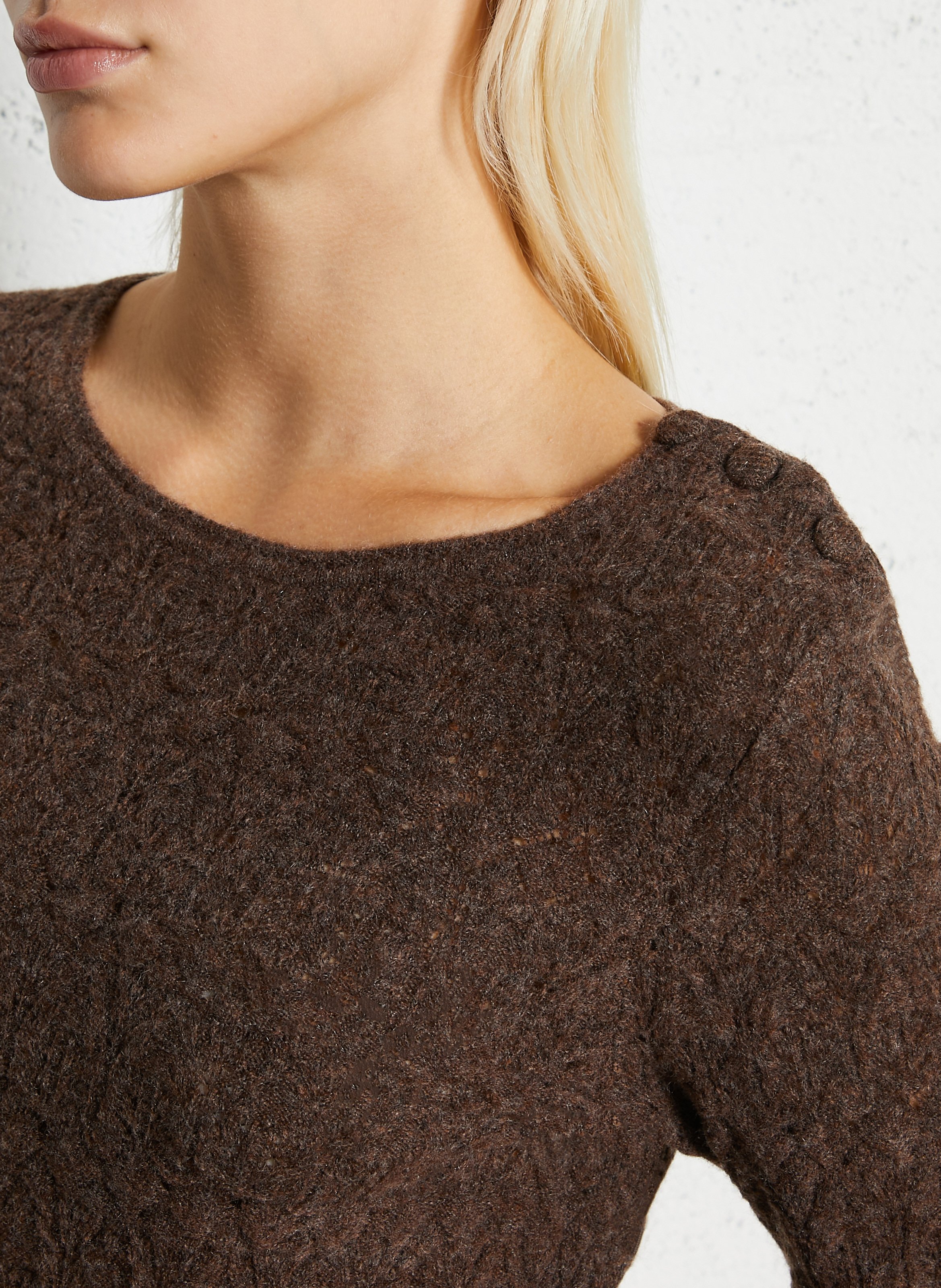 Gerade geschnittener Rundhalspullover aus Strick LA PETITE ETOILE Braun