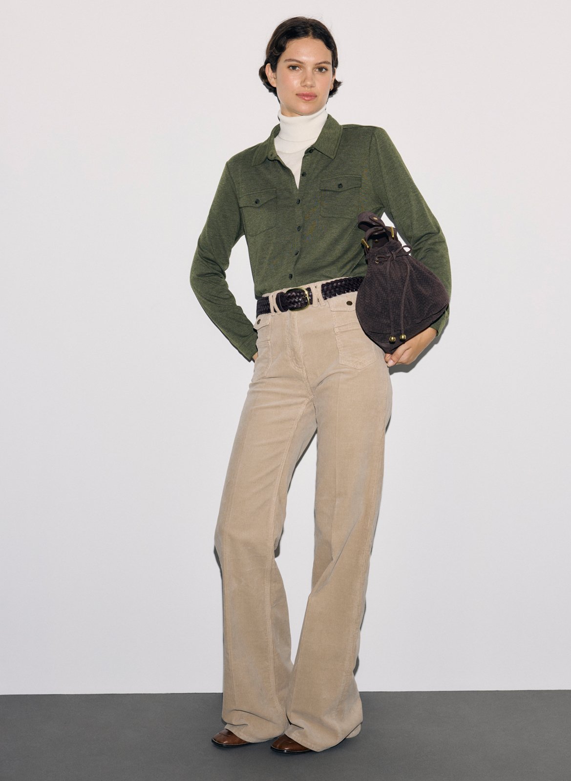 Gerade geschnittenes Hemd mit klassischem Kragen und Taschen GERARD DAREL Khaki