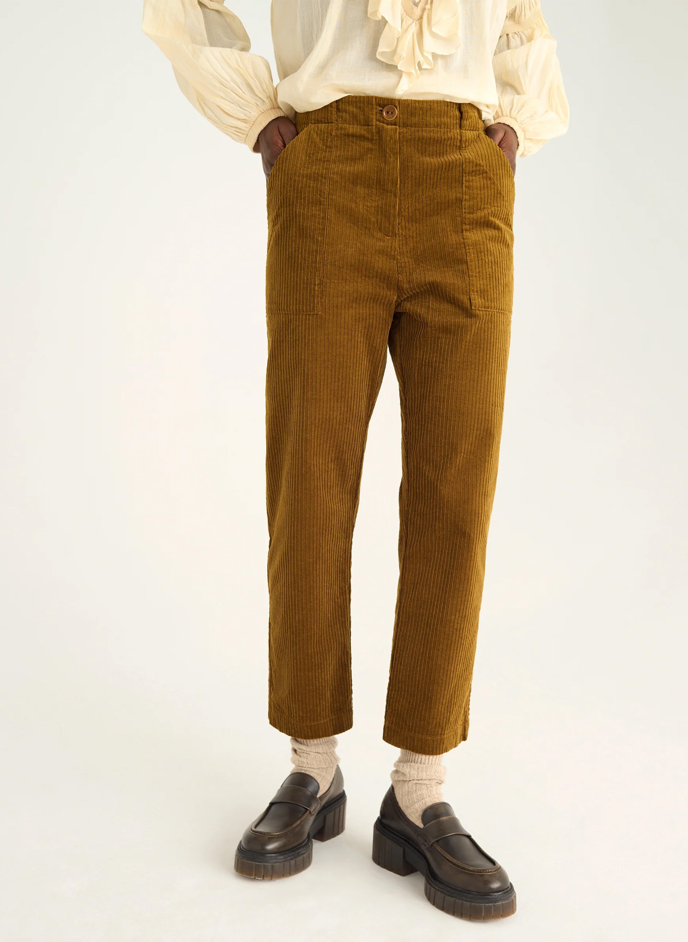 Pantalon carotte 7/8ème en velours côtelé COTELAC Marron