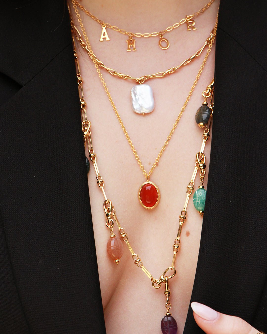 Necklace NILAI Black