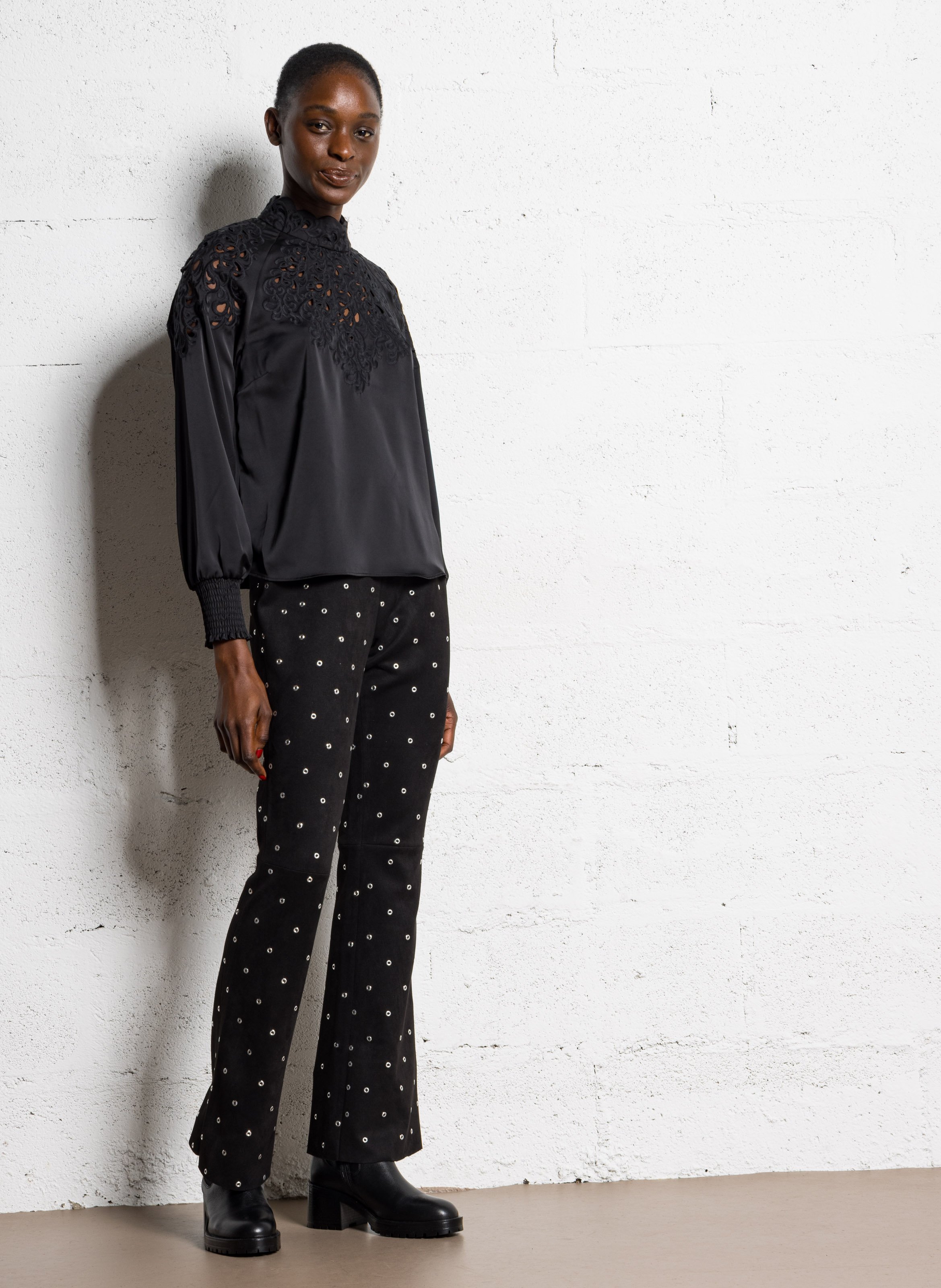 Blouse met opstaande kraag BERENICE Zwart