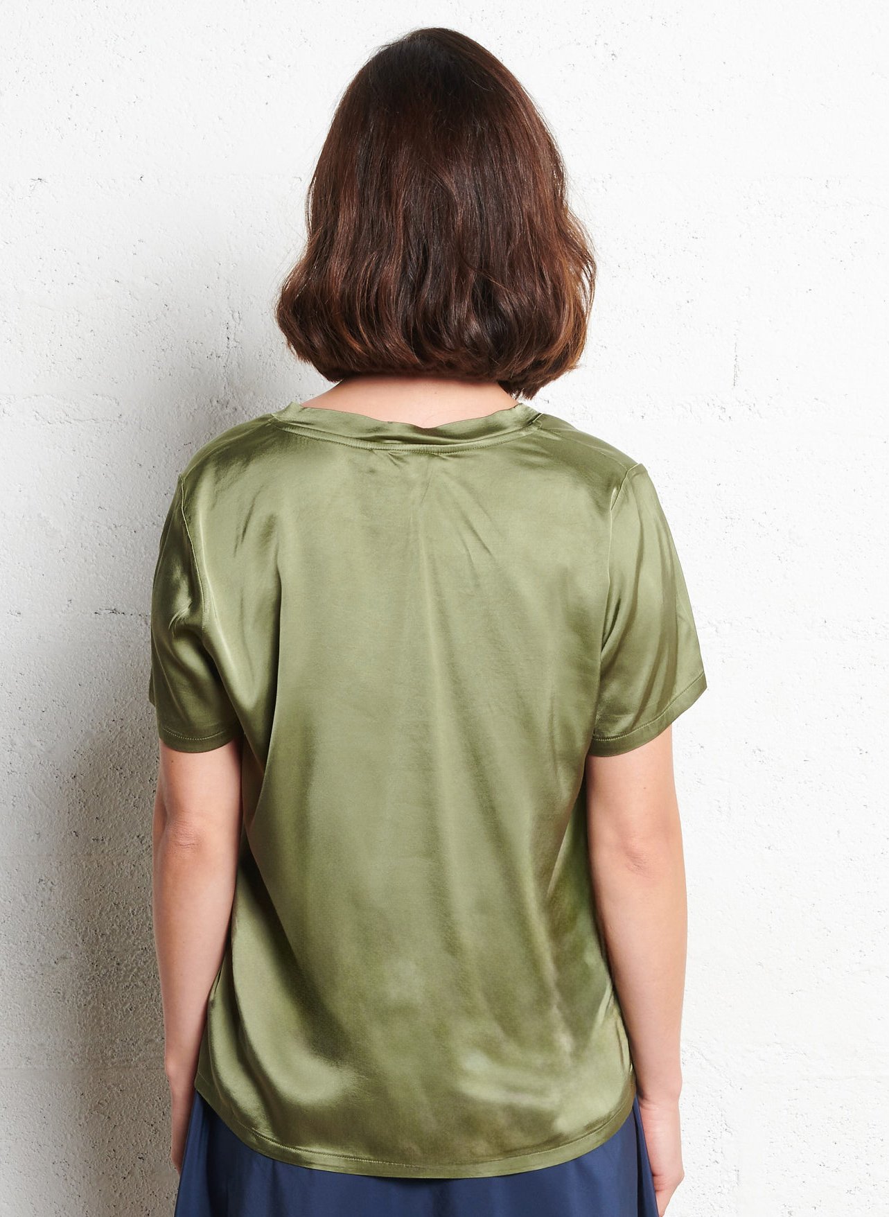 Satin V-neck oversized T-shirt SUD EXPRESS Green