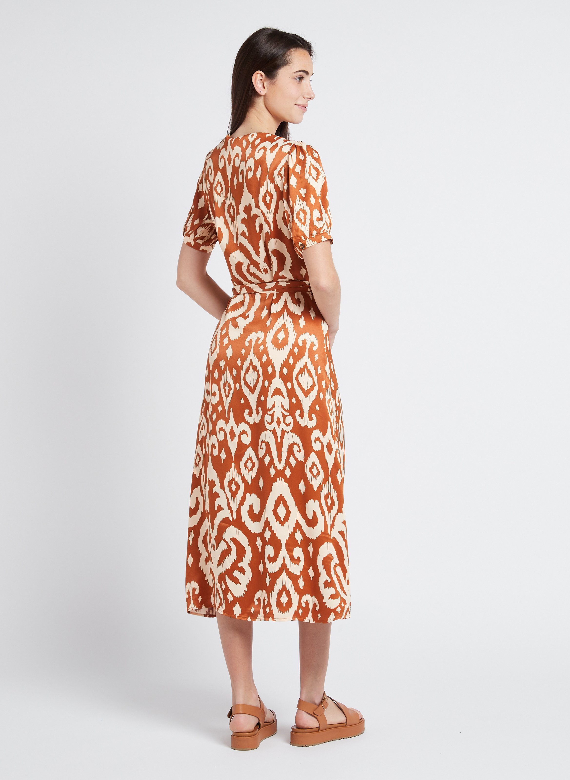 Lange wikkeljurk met print LA PETITE ETOILE Bruin