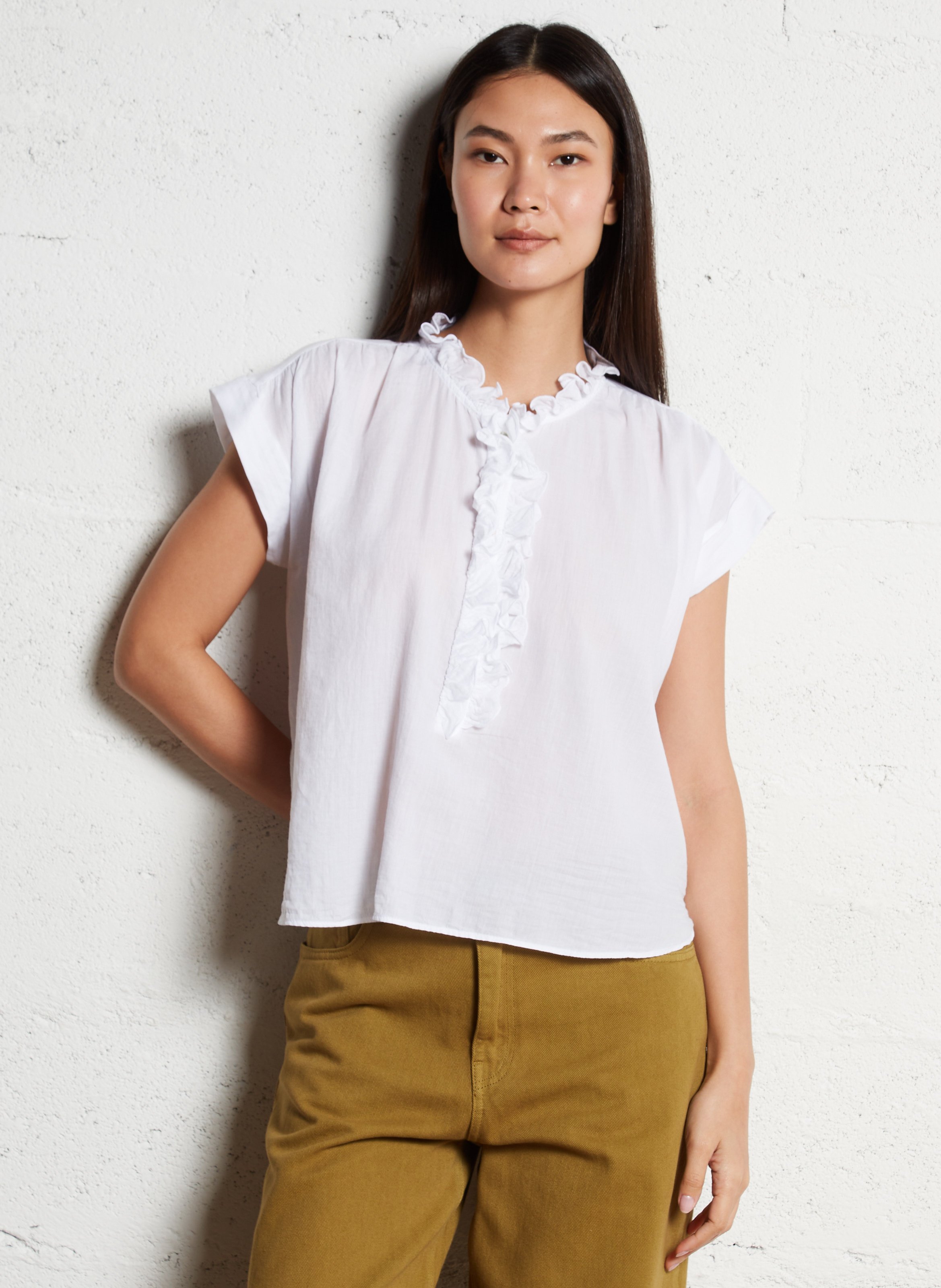 Top manches courtes droit à froufrous BELLA JONES Blanc