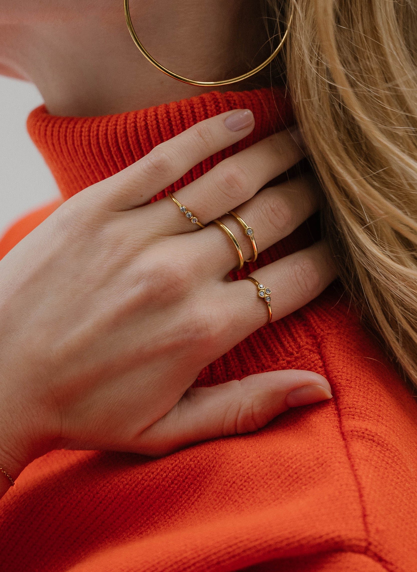 Fine Orithye ring AEC Paris White