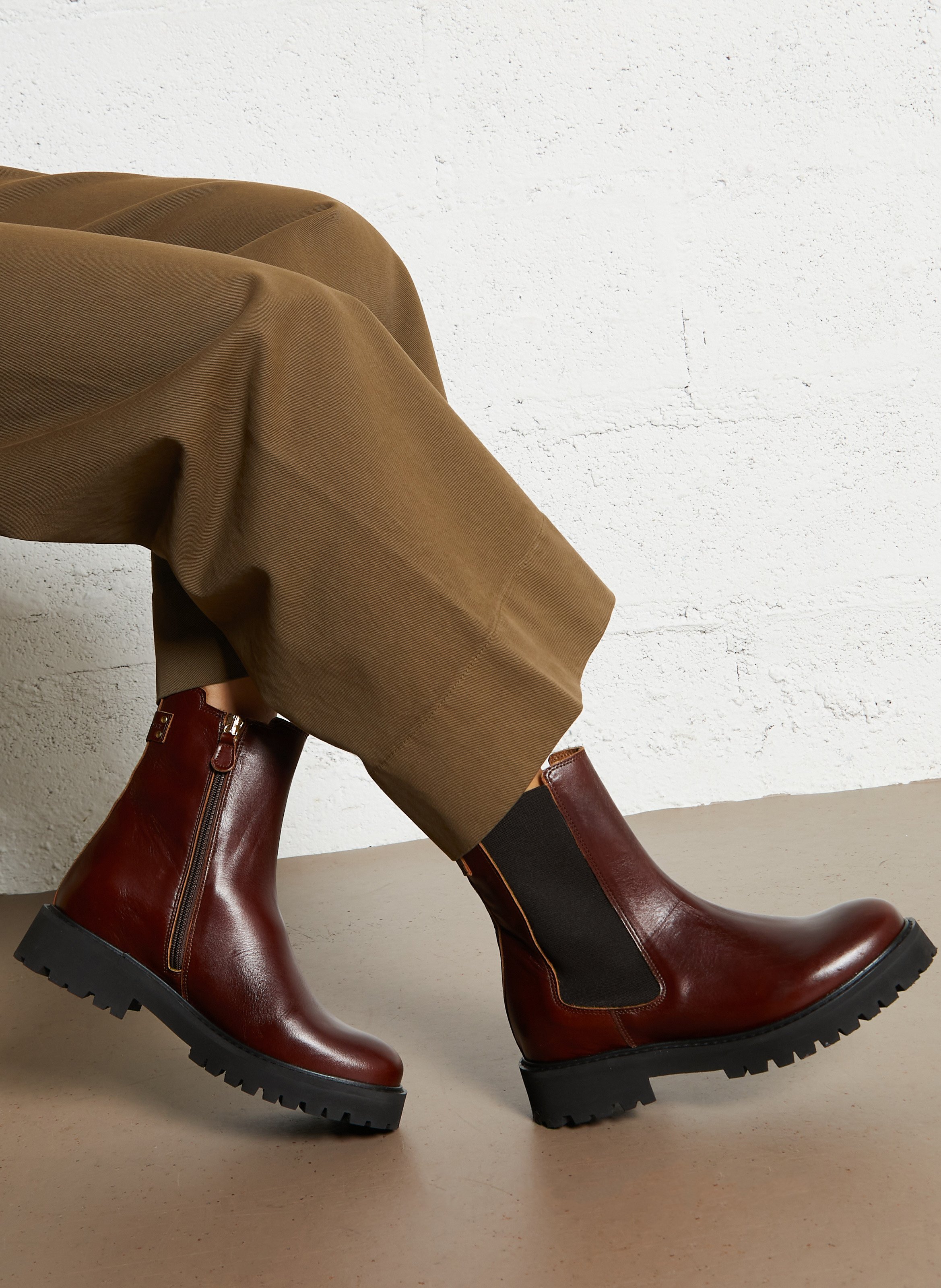 Effen leren enkellaarzen met textuur MAISON TOUFET Bruin