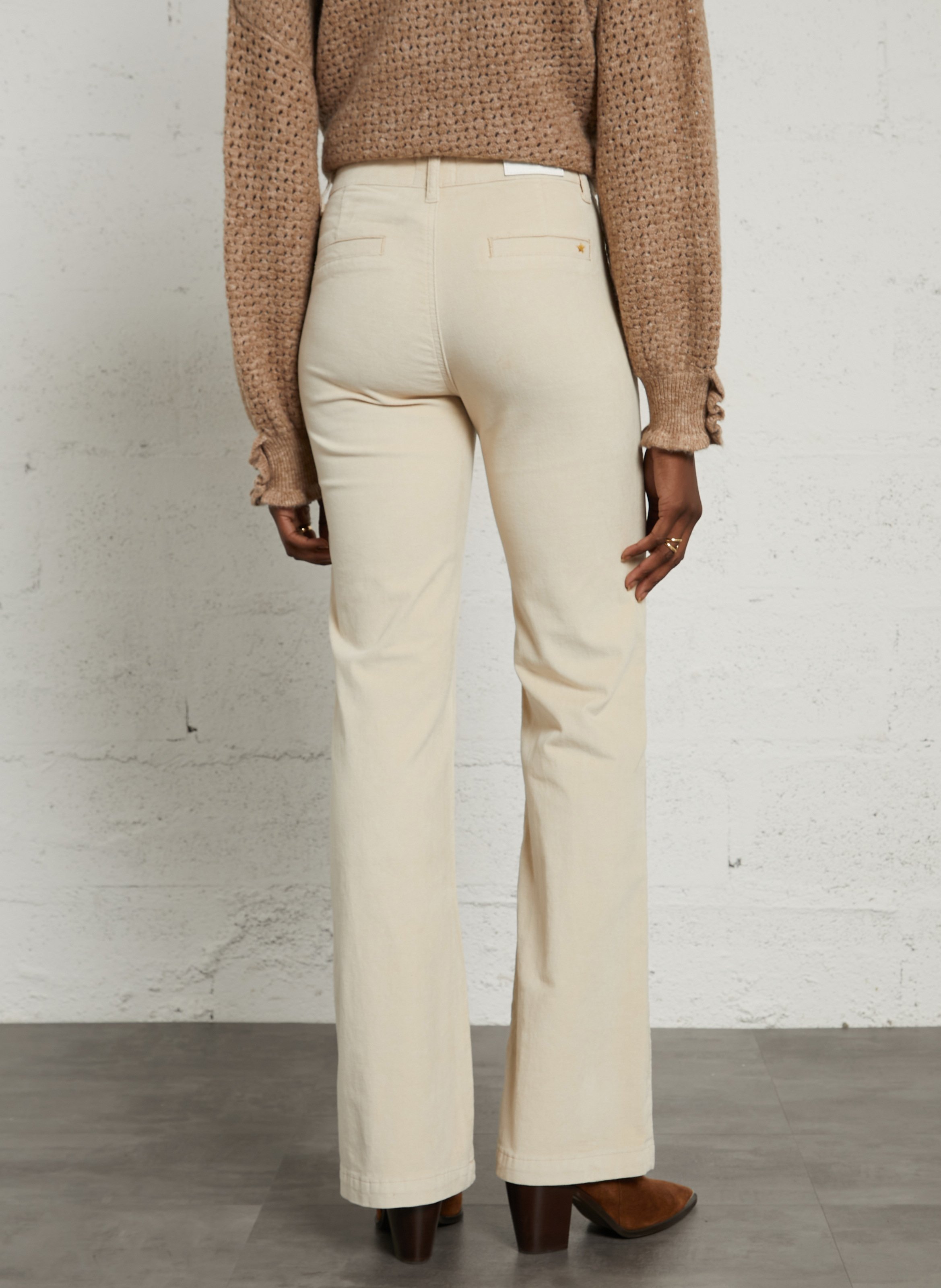 Jeans met hoge taille en uitlopende pijpen | katoenblend LA PETITE ETOILE Beige
