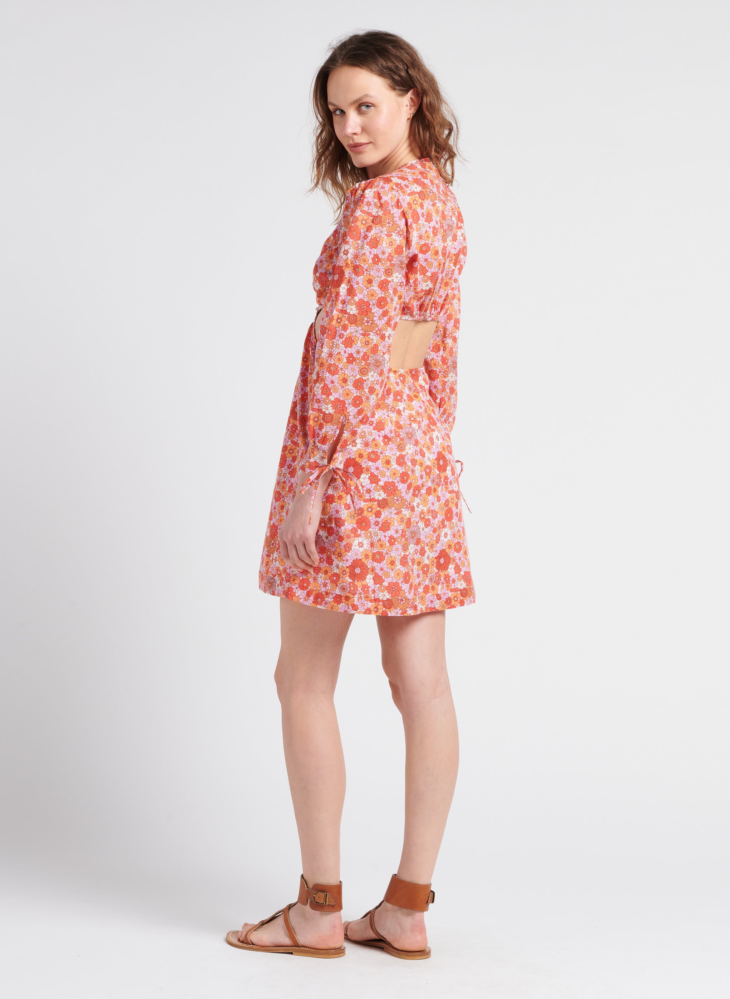 Robe courte col V imprimée fleuri en coton  ANTIK BATIK Rouge