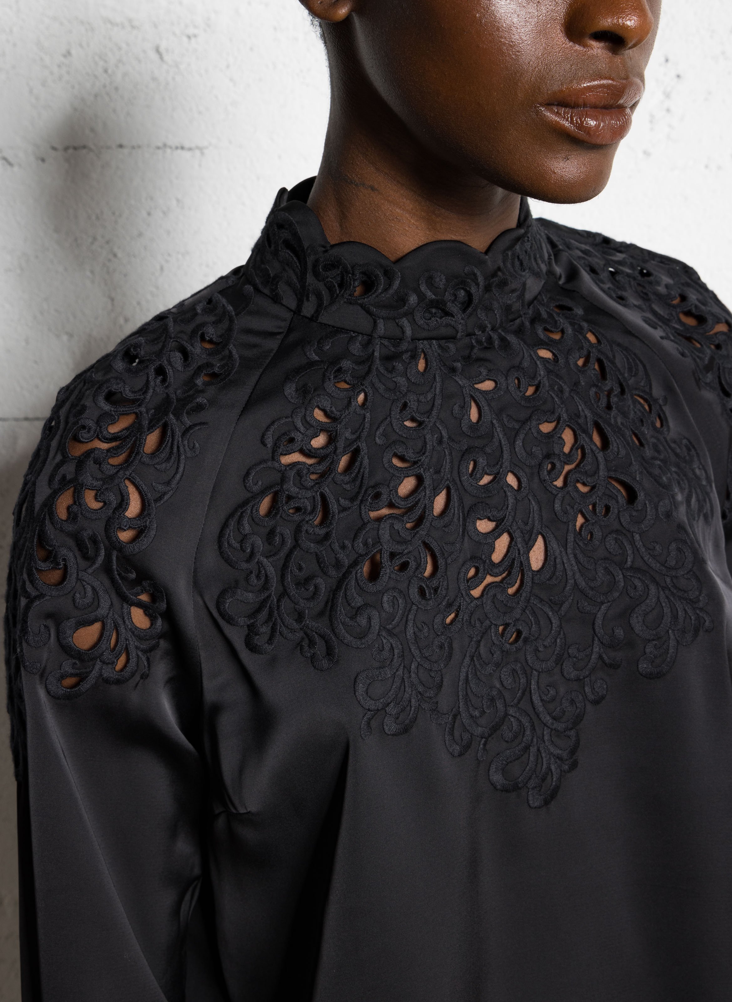 Blouse met opstaande kraag BERENICE Zwart