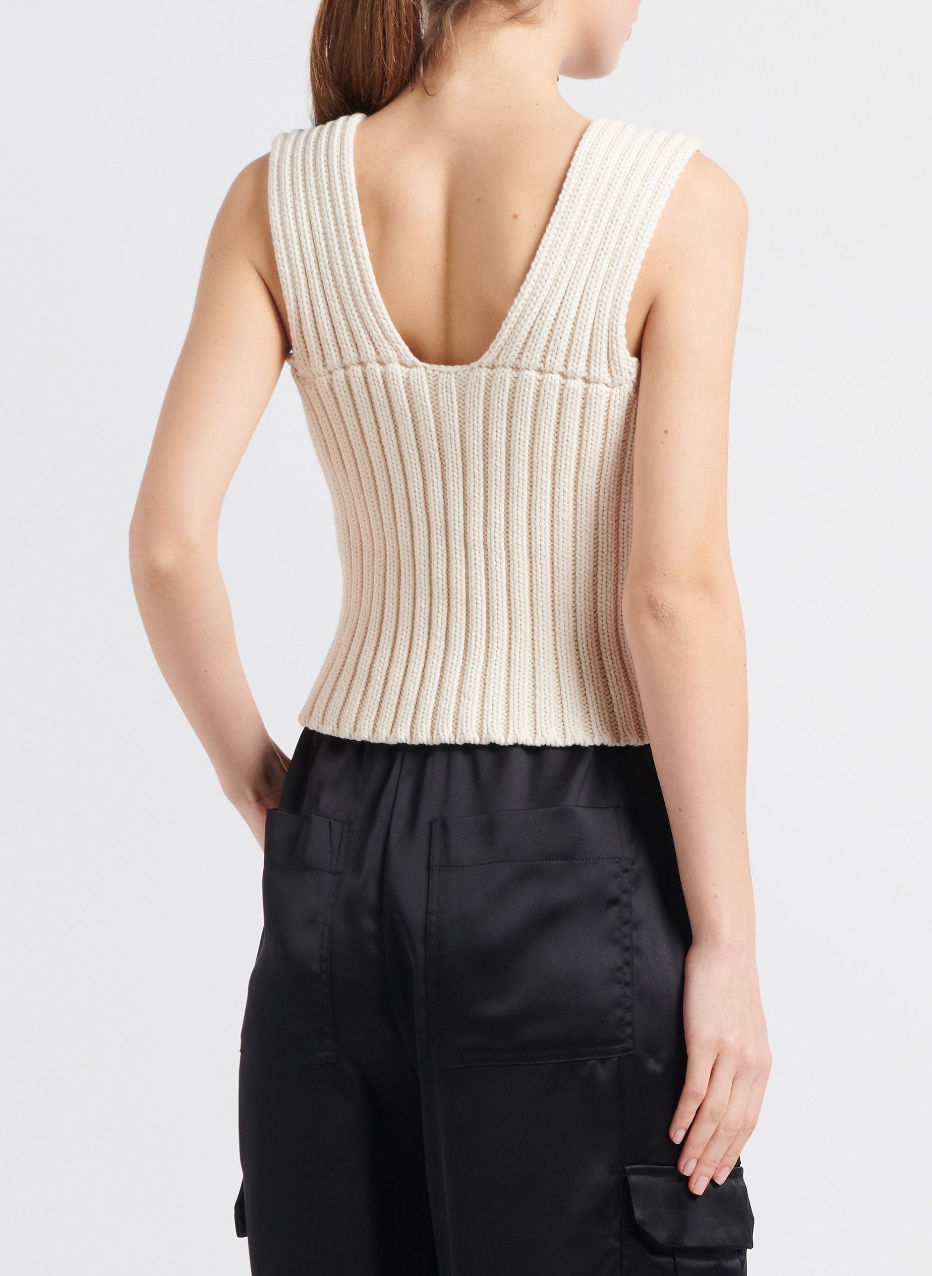 Top col V sans manches en coton mélangé  COLLECTORS CLUB Beige