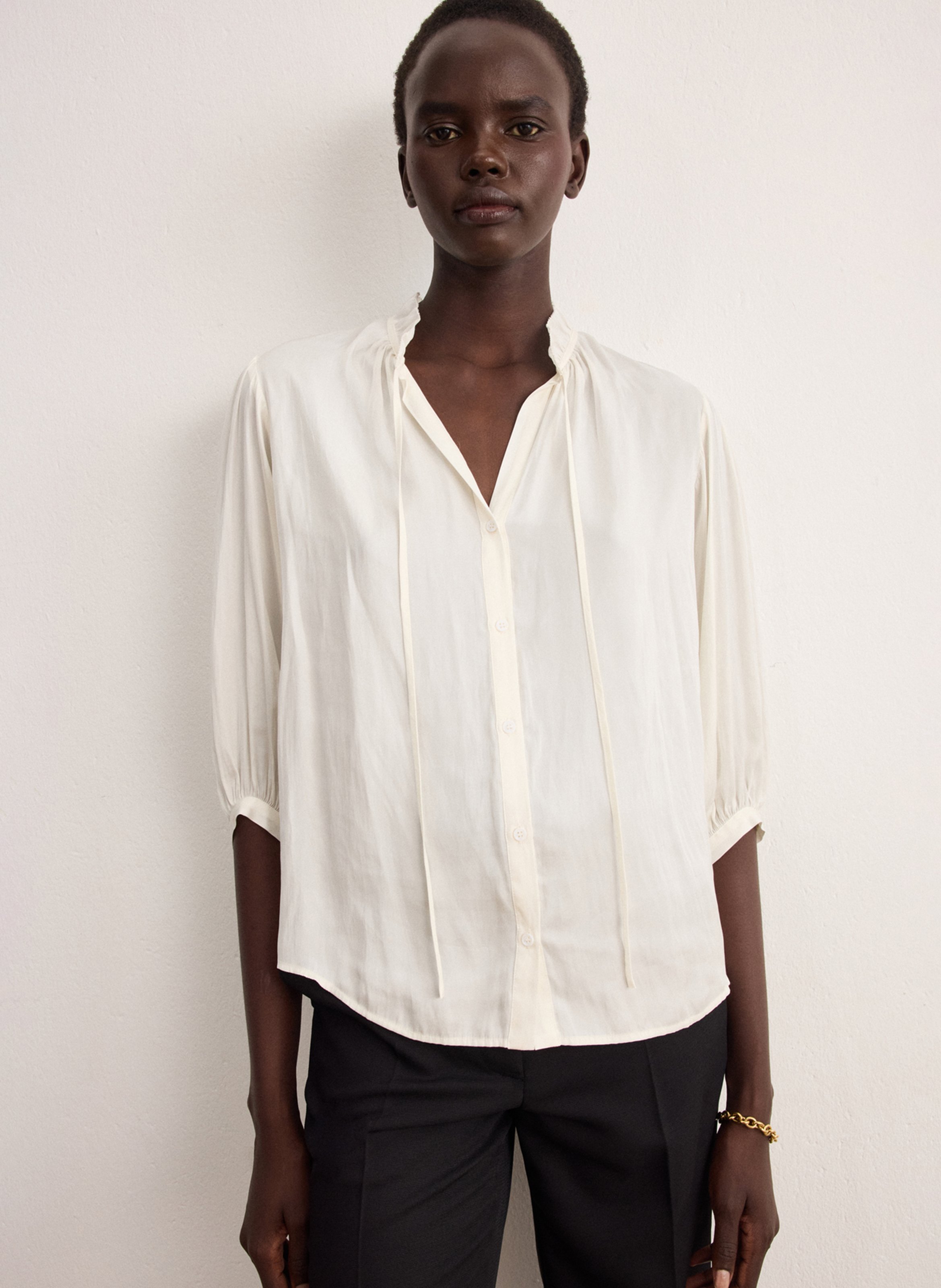 Straight shirt with lavallière collar PABLO Beige