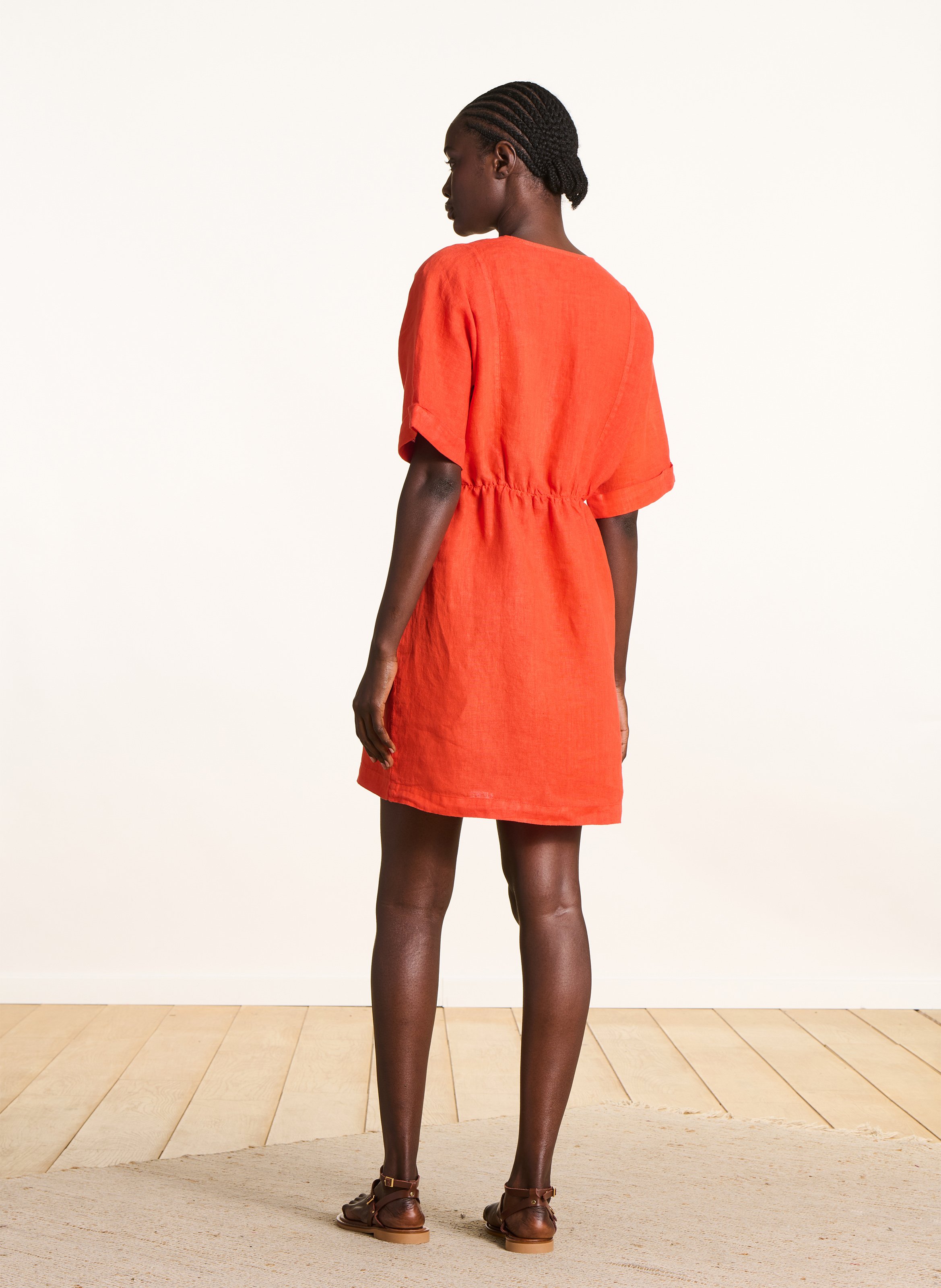 Robe courte col V en lin LA FEE MARABOUTEE Rose