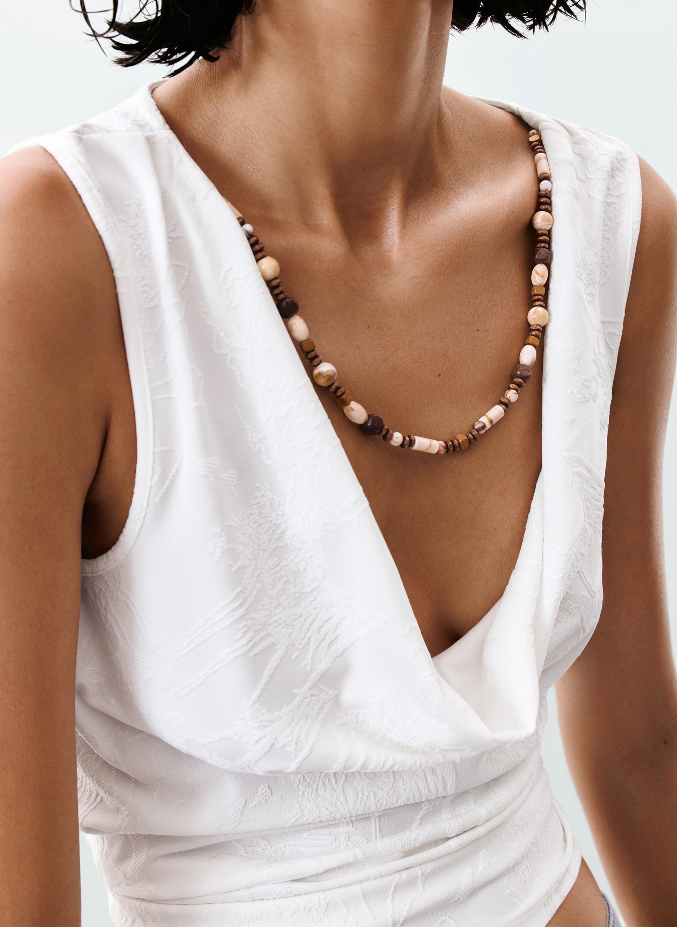 Top moulant col bénitier DESIGUAL Blanc