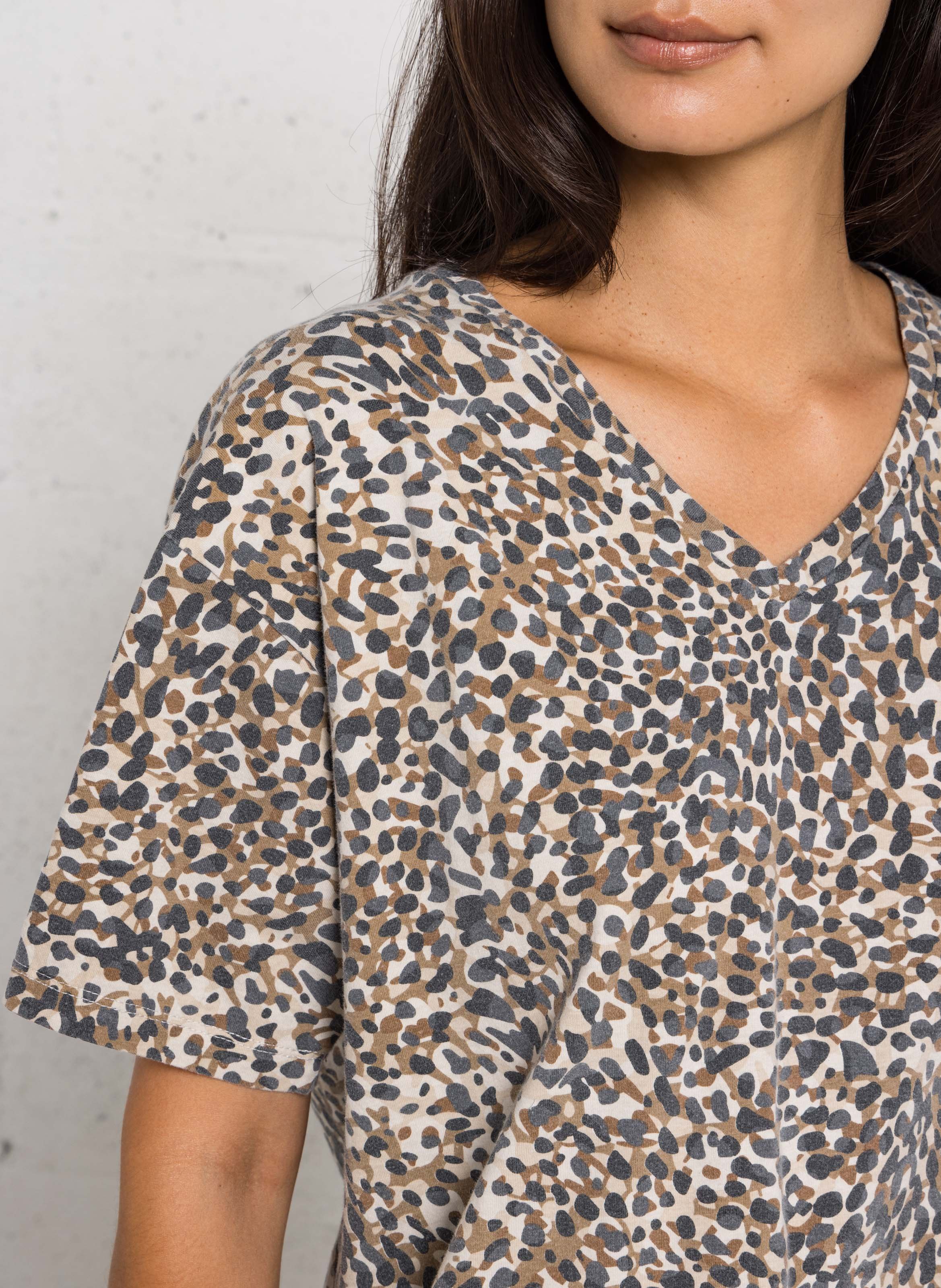 Tee-shirt col V en coton LE TEMPS DES CERISES Marron