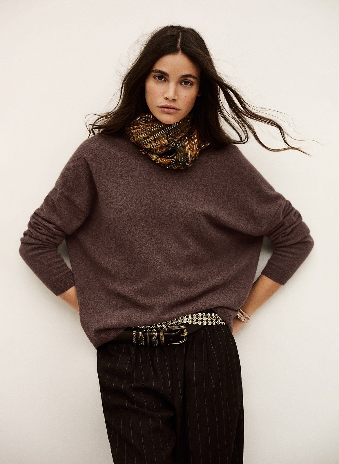 Kasjmier trui met V-hals BA&SH Bruin