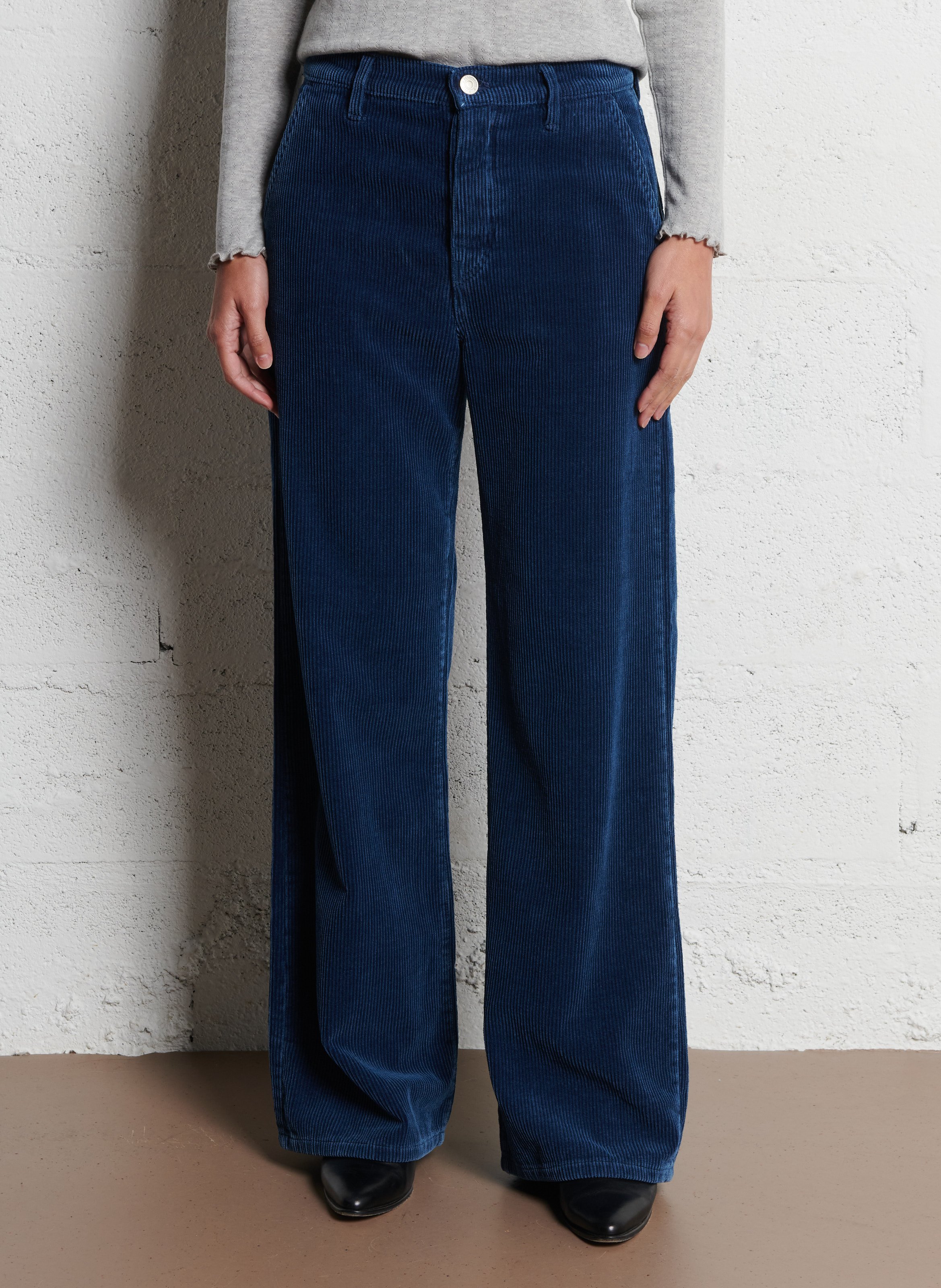 Wijde broek van ribfluweel van katoen ACQUAVERDE