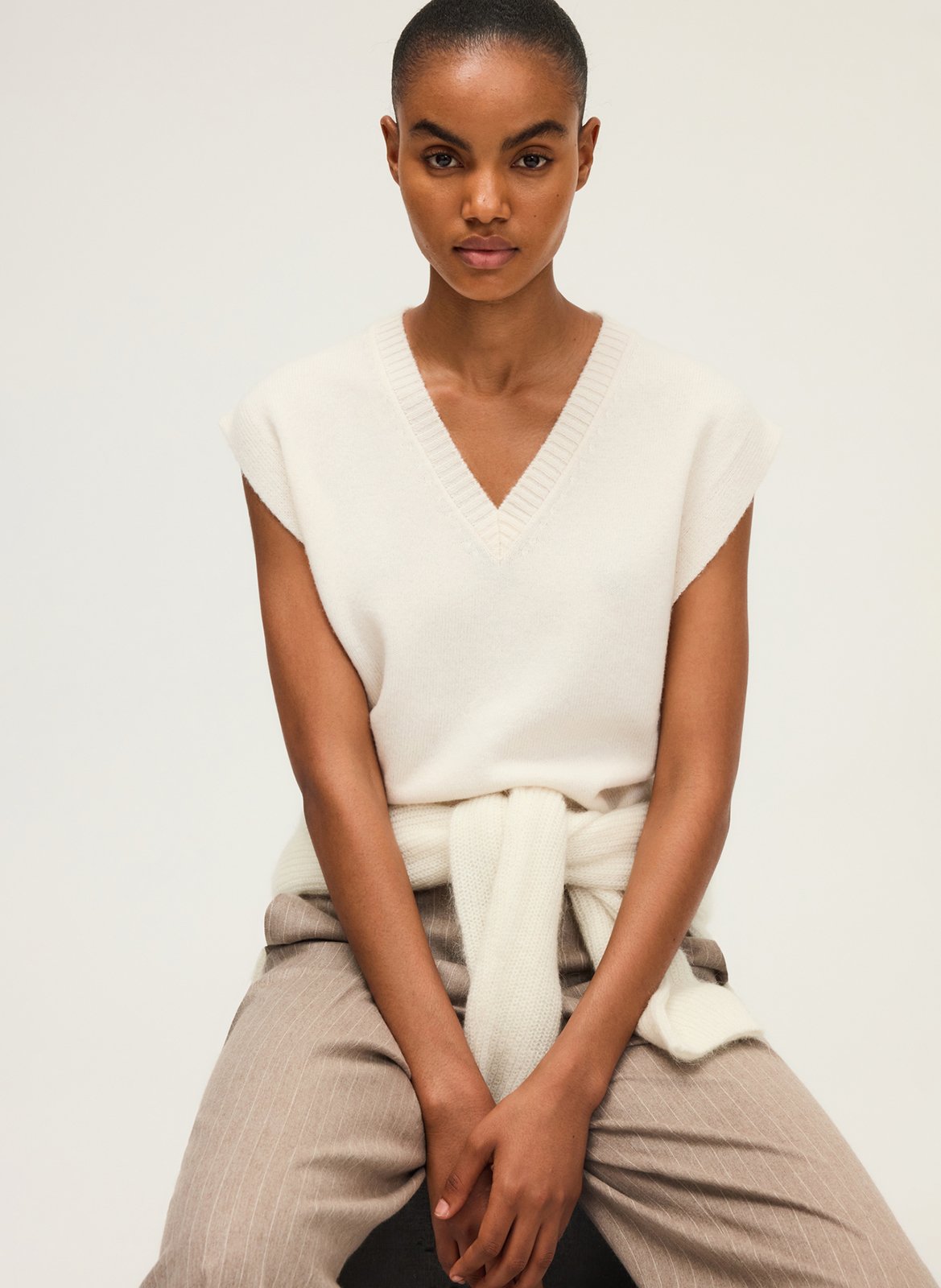 Pull col V uni en laine PABLO Beige