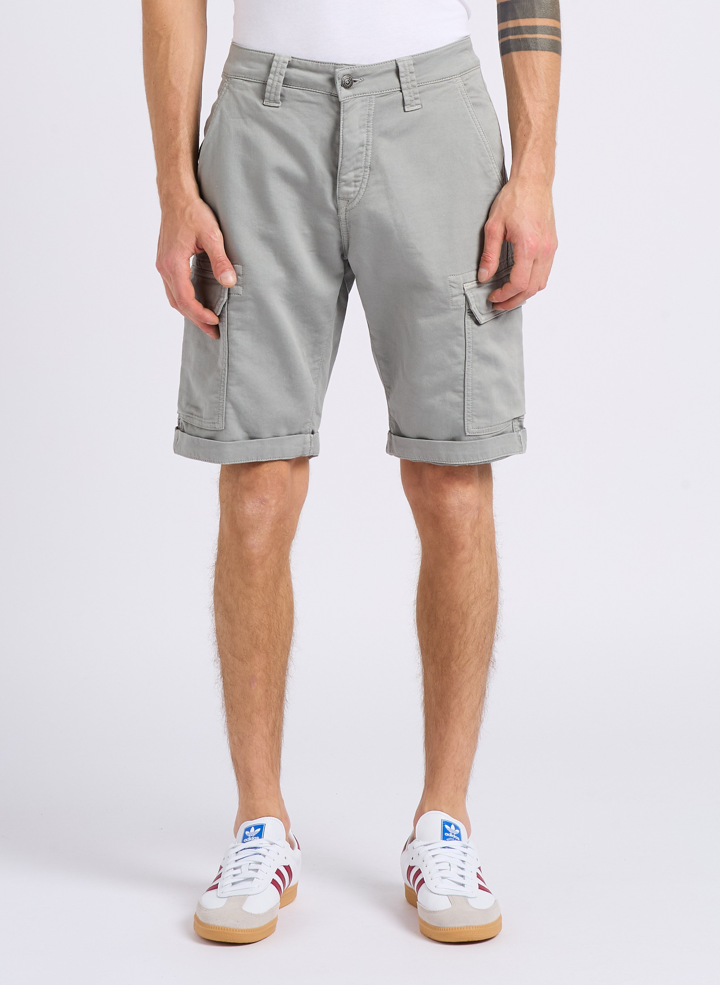 Bermuda multipoches en coton mélangé  LE TEMPS DES CERISES Gris