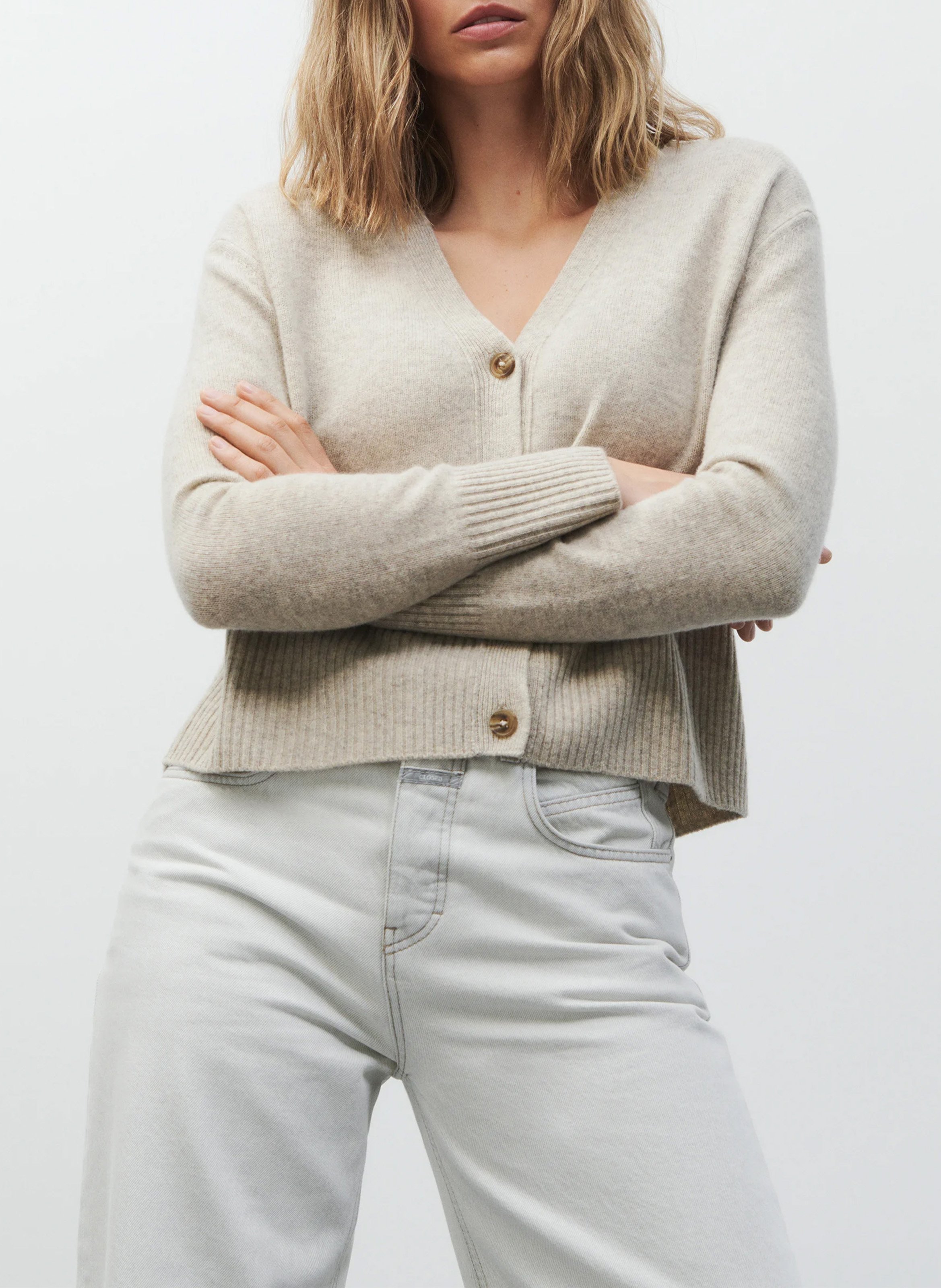 Straight V-neck wool vest CLOSED Beige